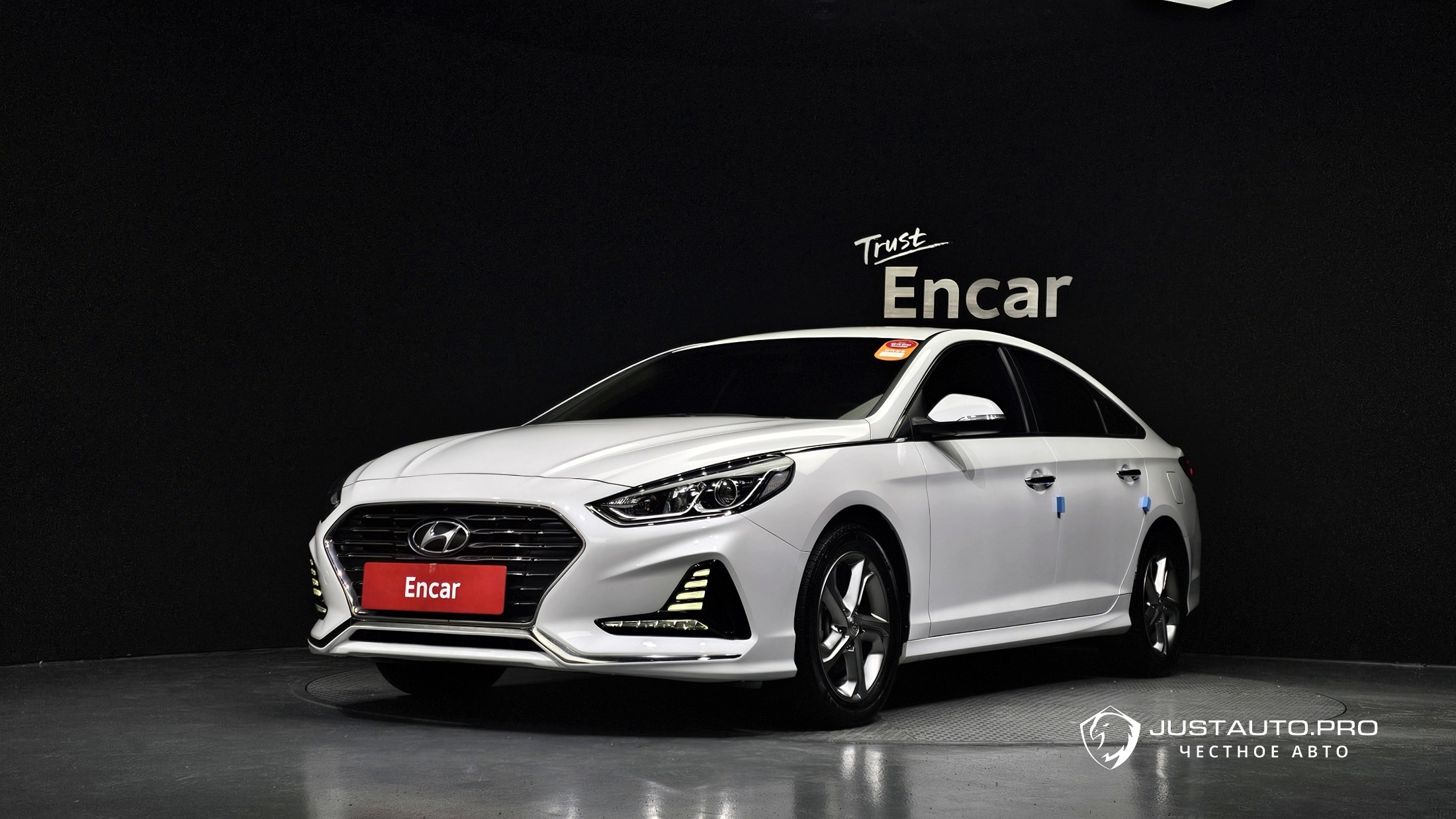Автомобиль Hyundai Sonata