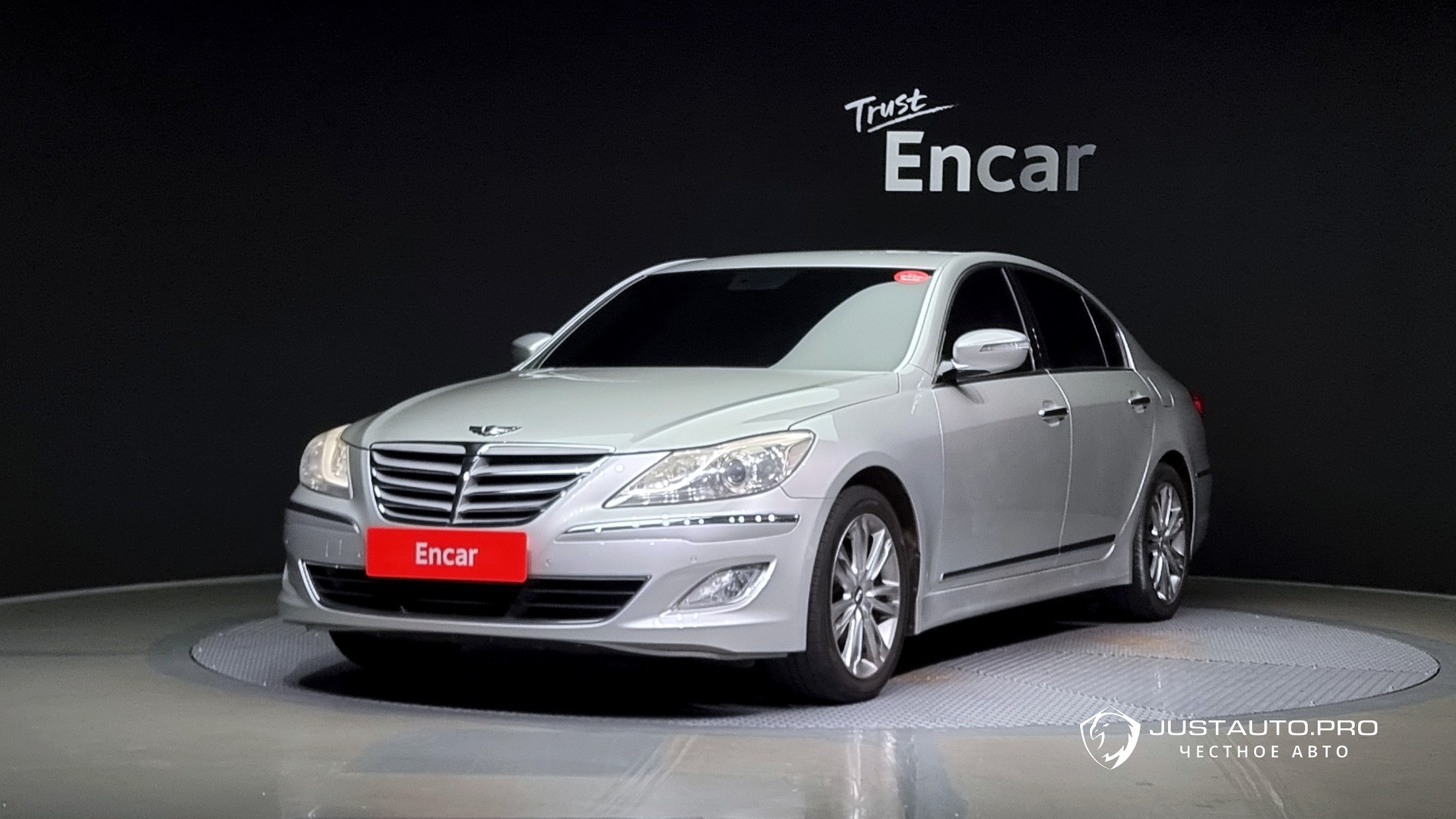 Автомобиль Hyundai Genesis