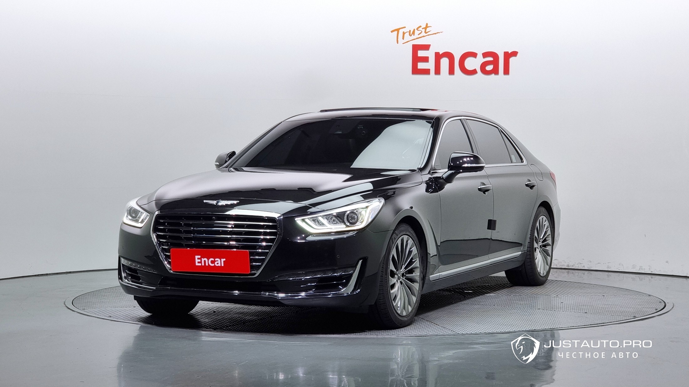 Автомобиль Genesis EQ900