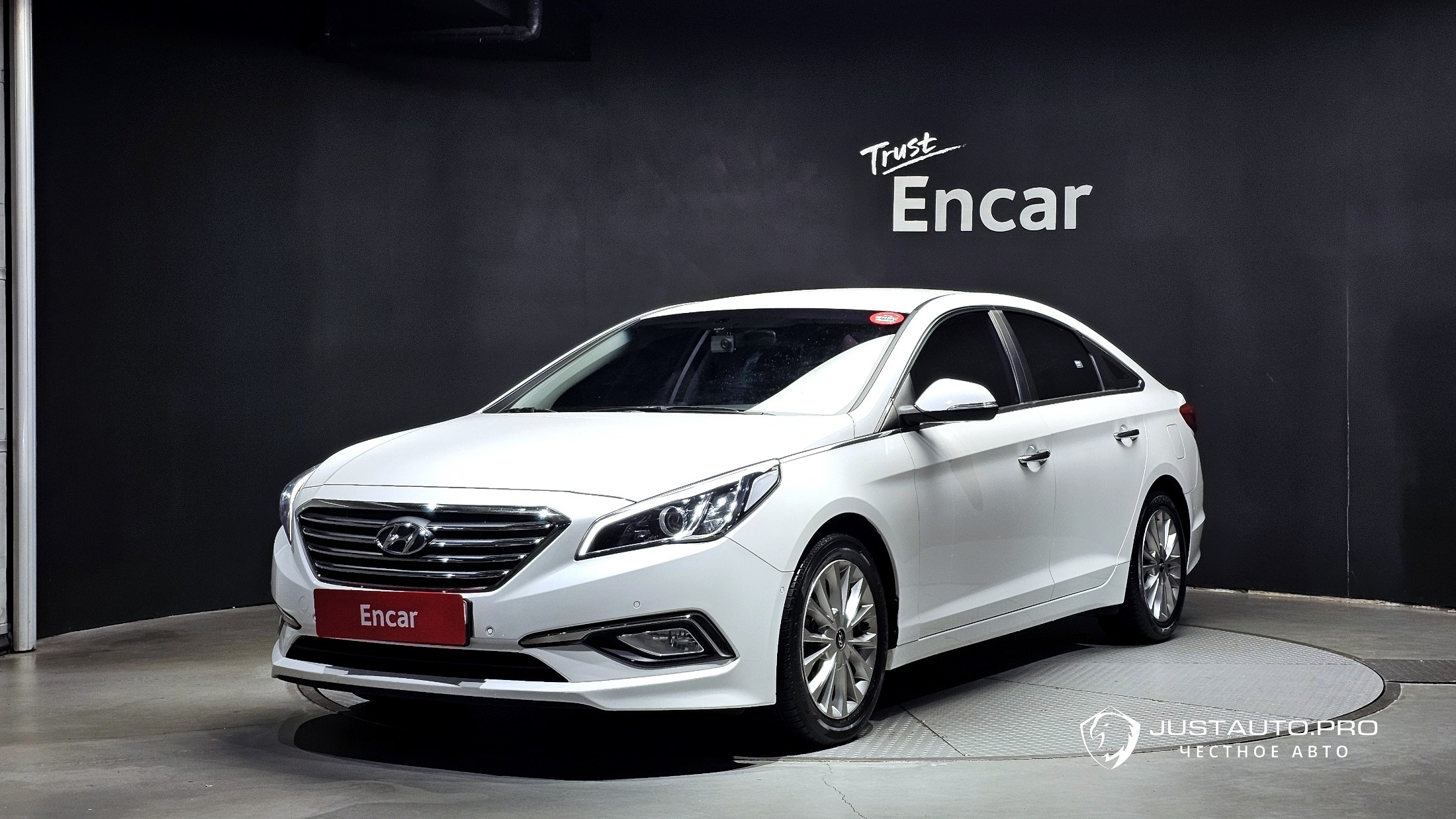 Автомобиль Hyundai Sonata