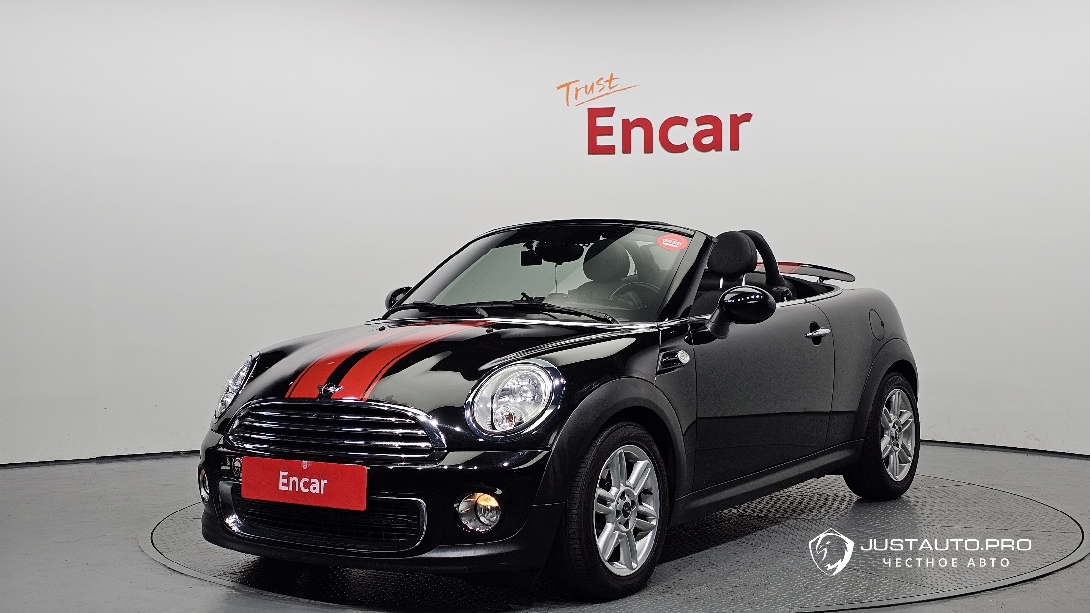 Автомобиль Mini Roadster