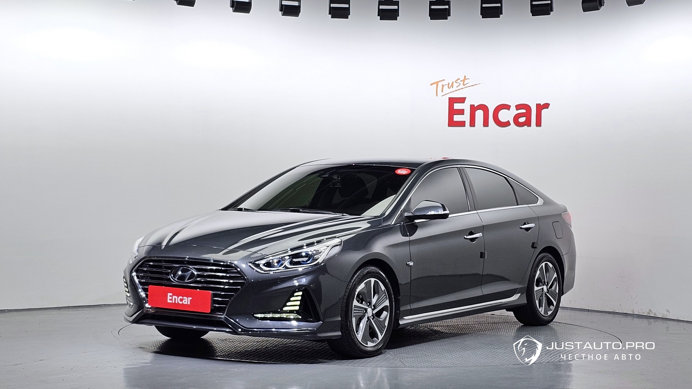 Автомобиль Hyundai Sonata