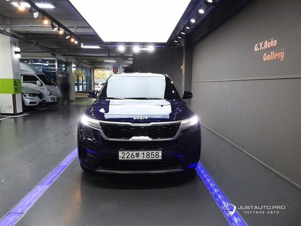 Автомобиль Kia Seltos