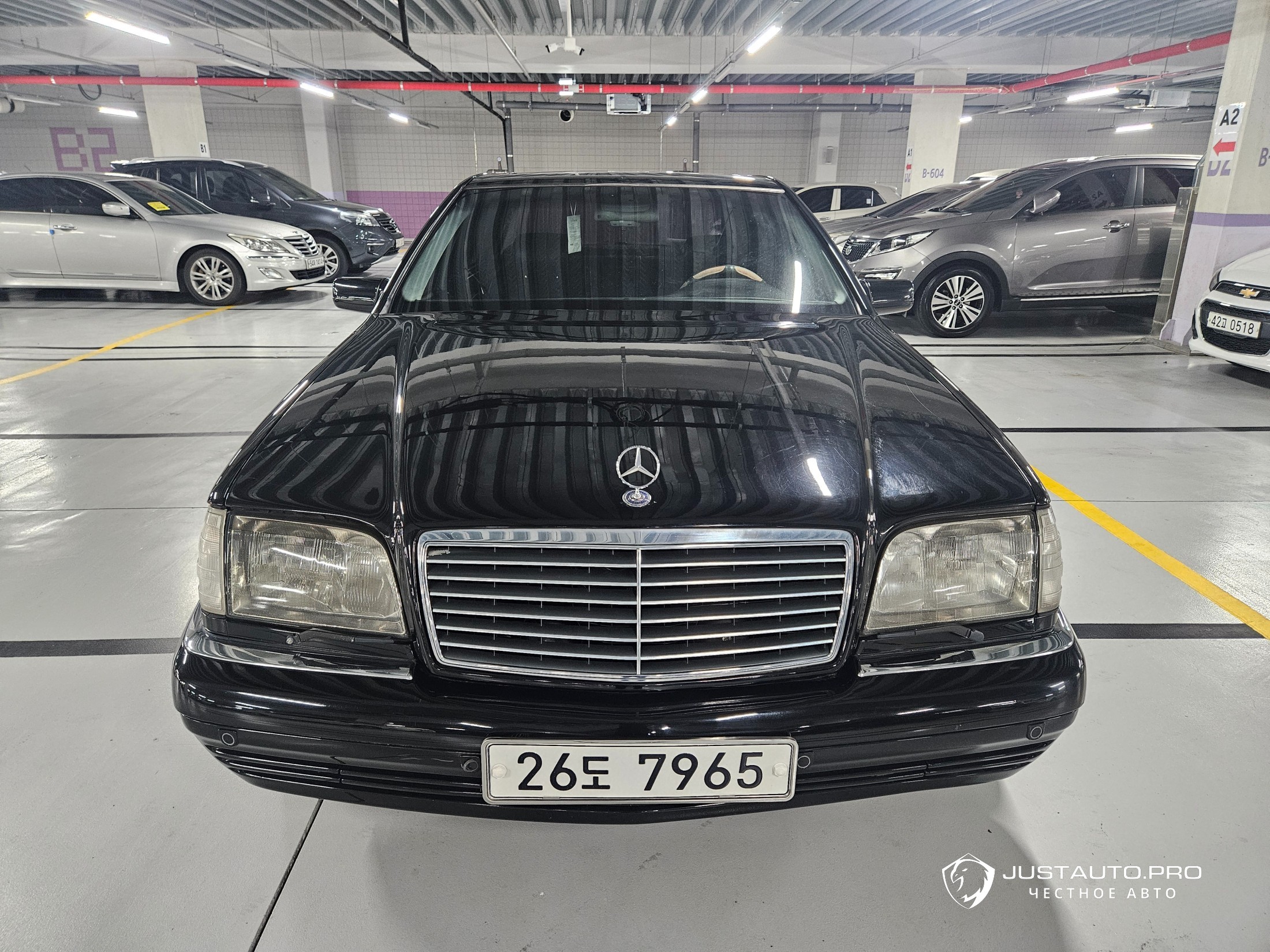 Автомобиль Mercedes-Benz S-Class