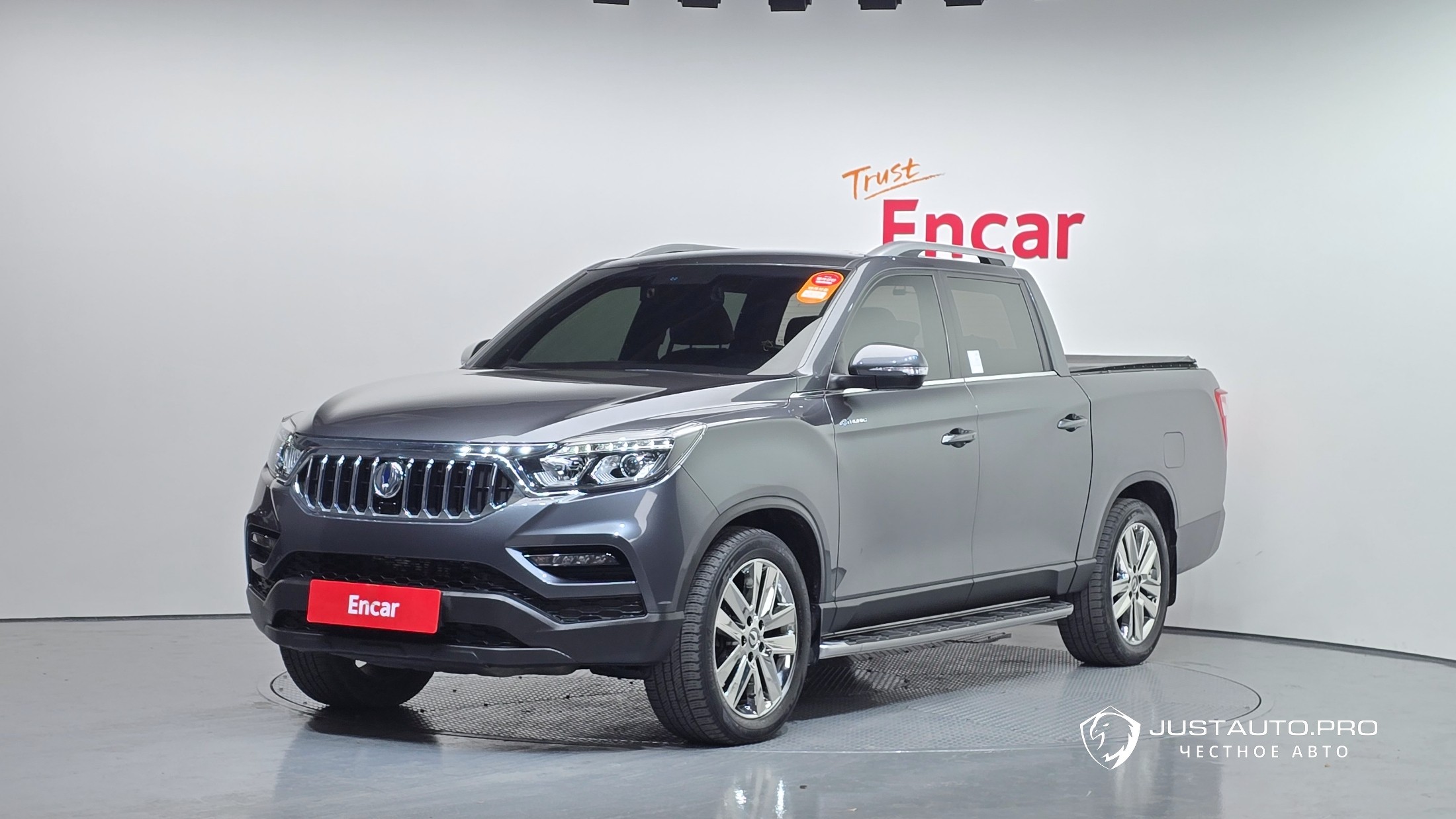 Автомобиль KG_Mobility_Ssangyong Rexton