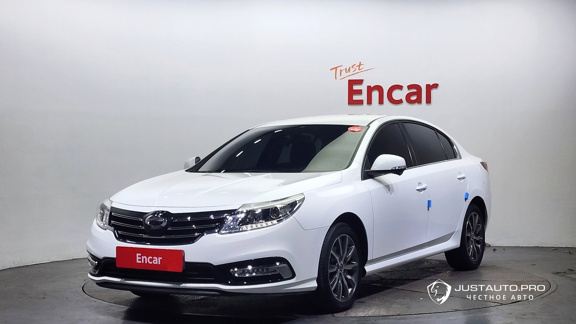 Автомобиль Renault-KoreaSamsung SM5 