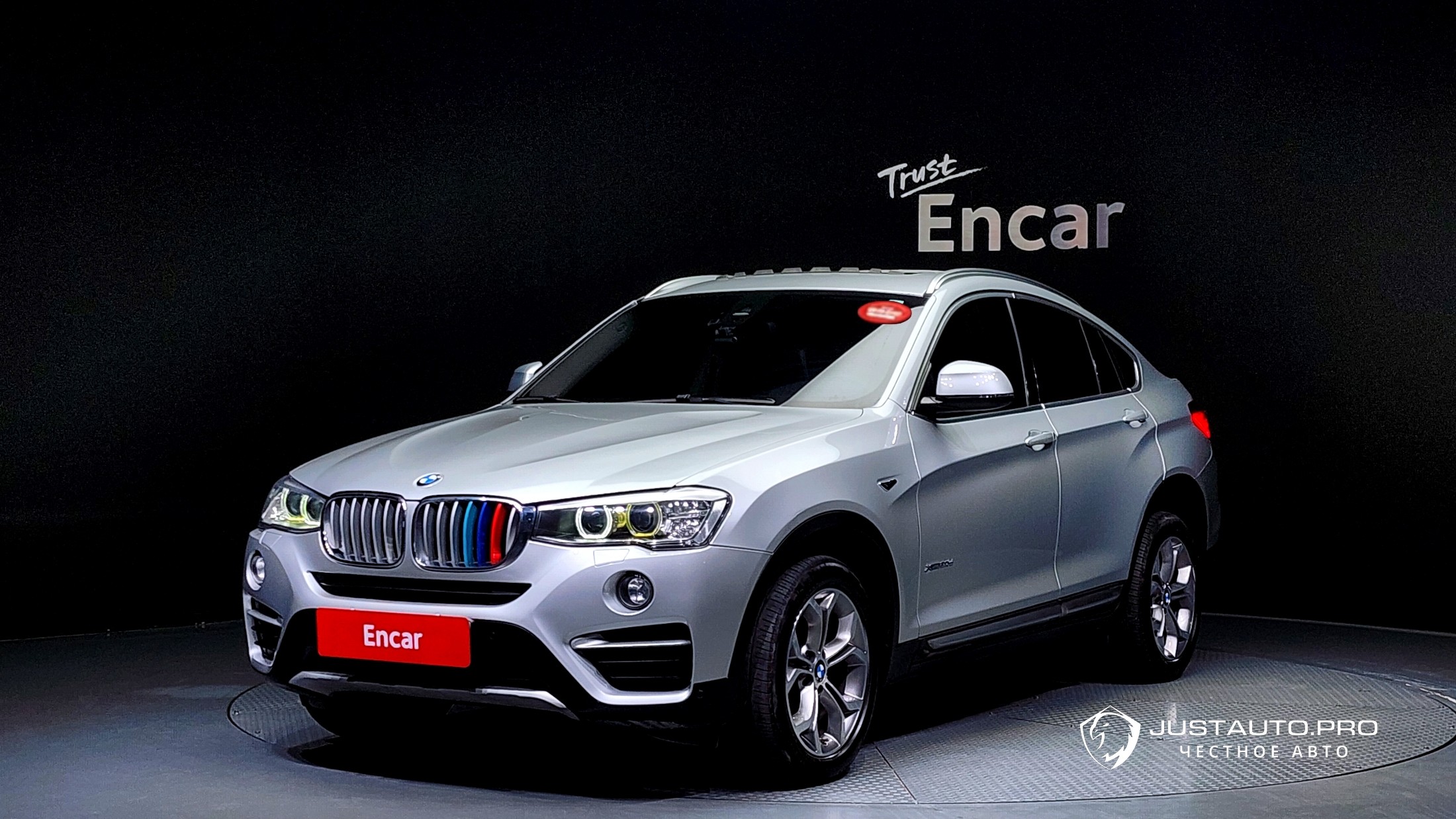 Автомобиль BMW X4