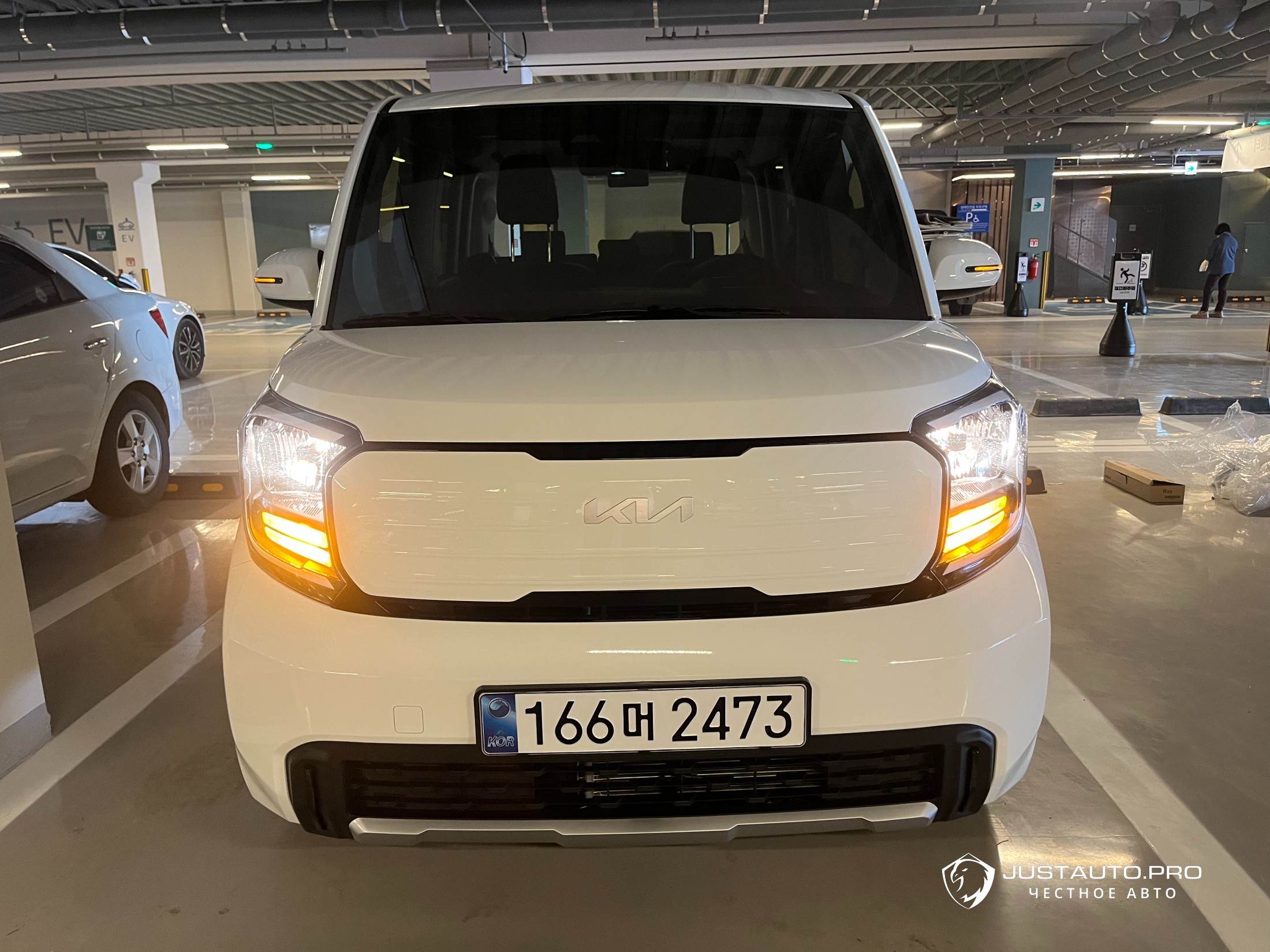 Автомобиль Kia RAY
