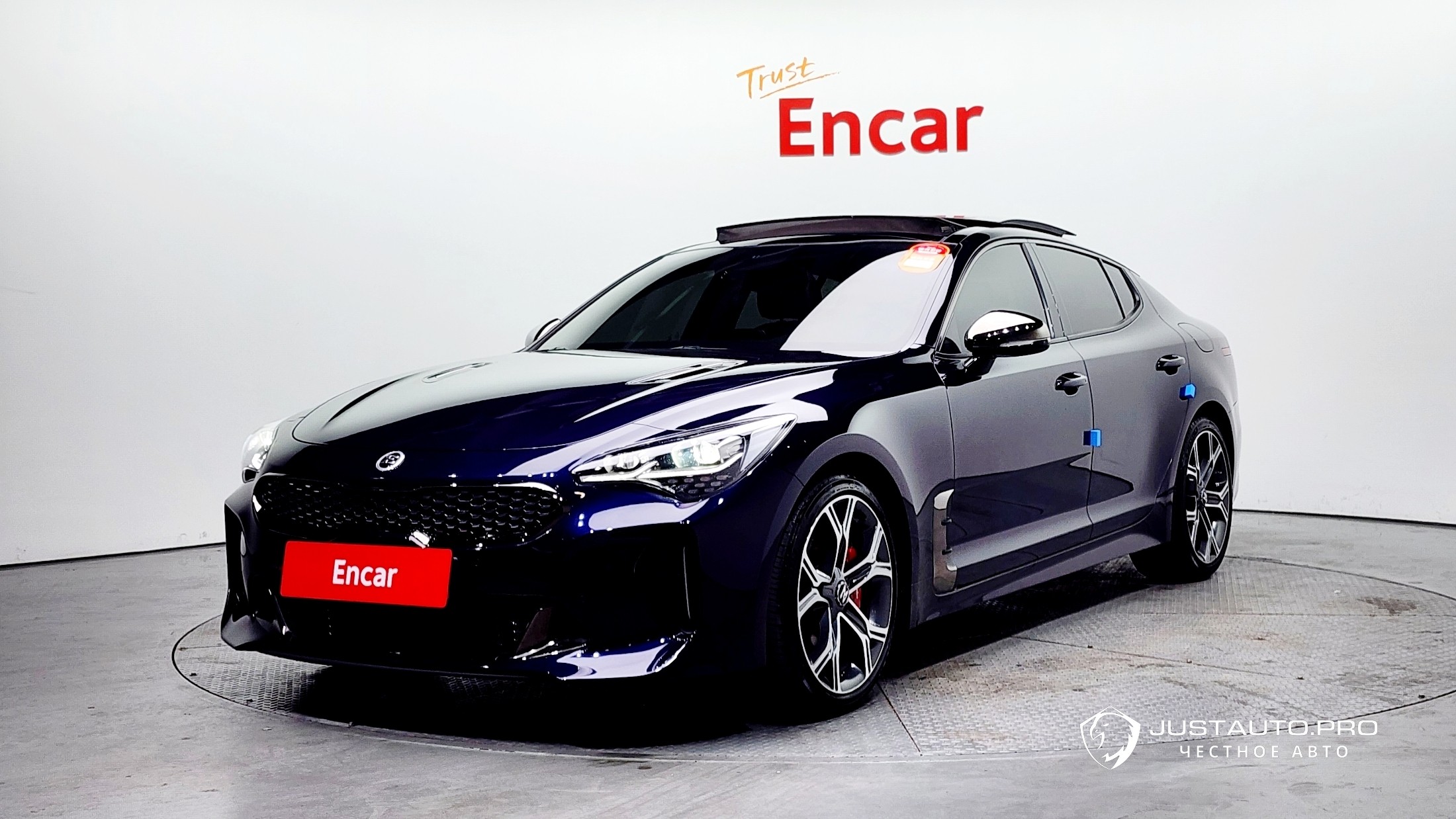 Автомобиль Kia Stinger
