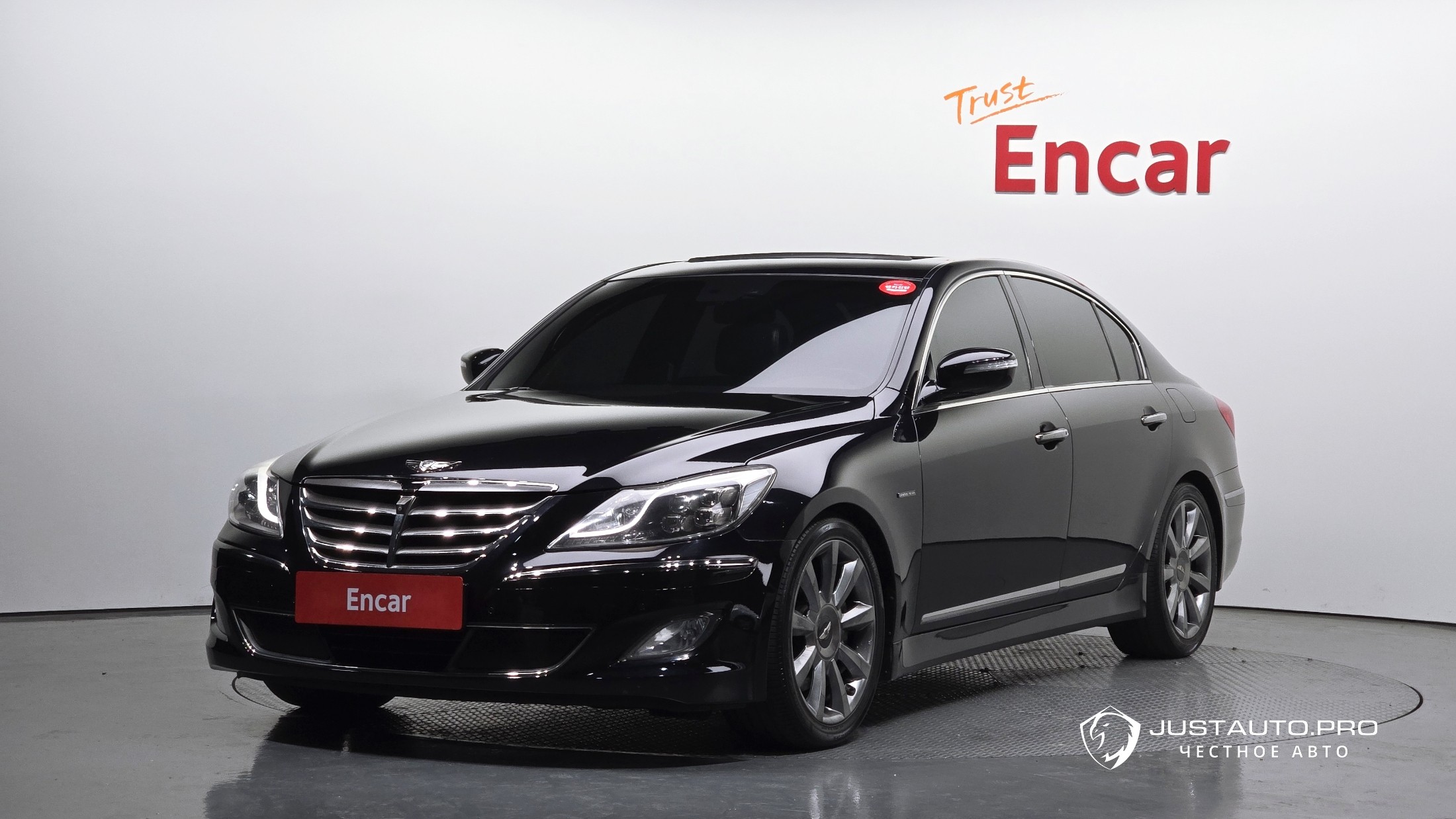 Автомобиль Hyundai Genesis