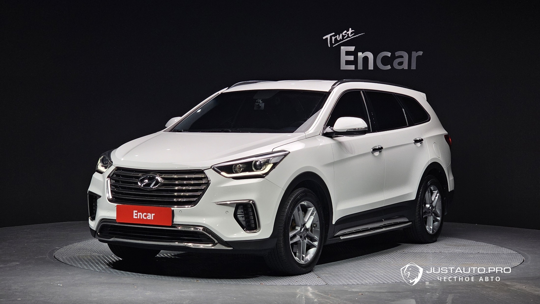 Автомобиль Hyundai Maxcruz