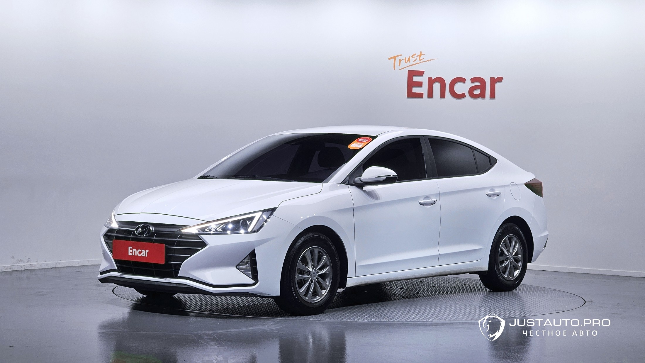Автомобиль Hyundai AVANTE