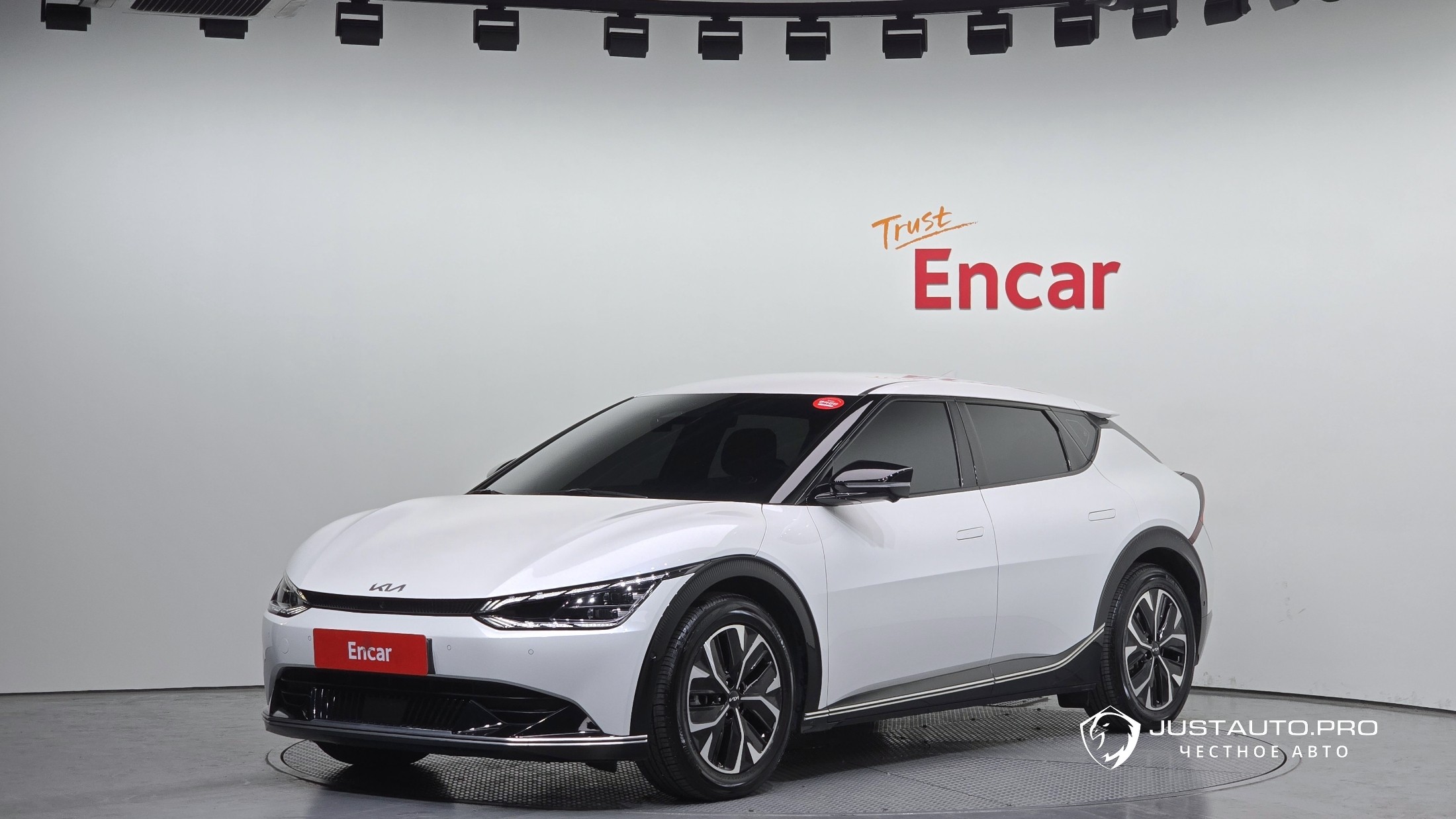 Автомобиль Kia EV6