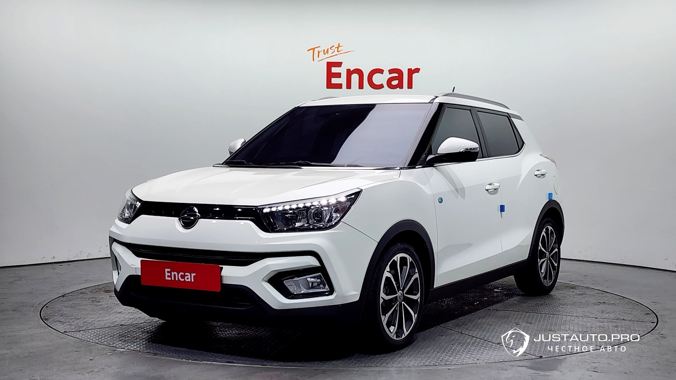 Автомобиль KG_Mobility_Ssangyong TIBOLI
