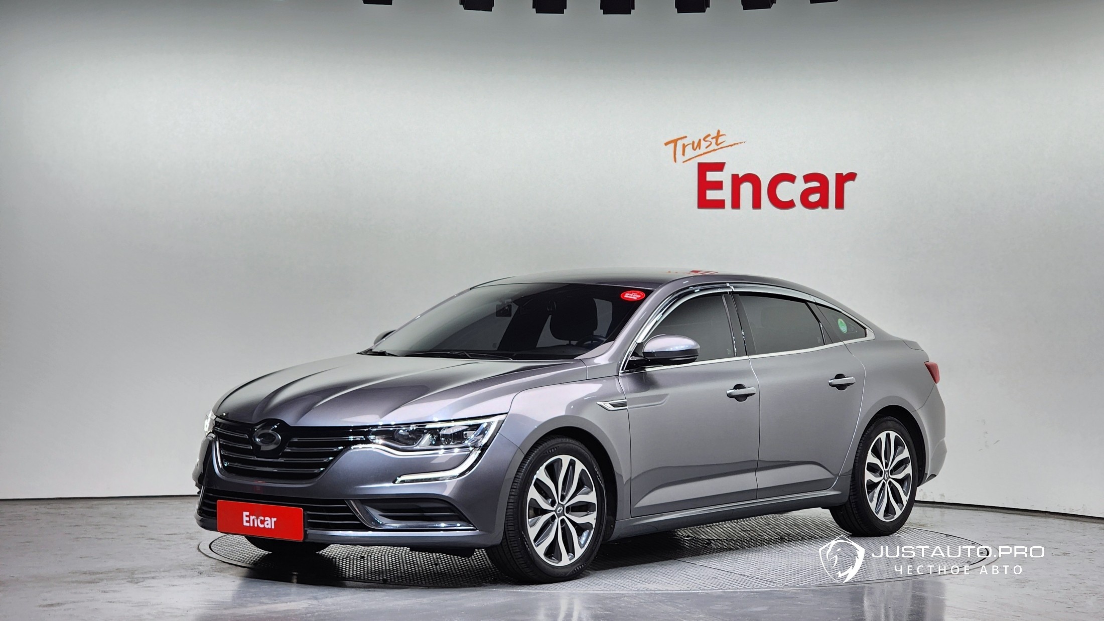 Автомобиль Renault-KoreaSamsung SM6