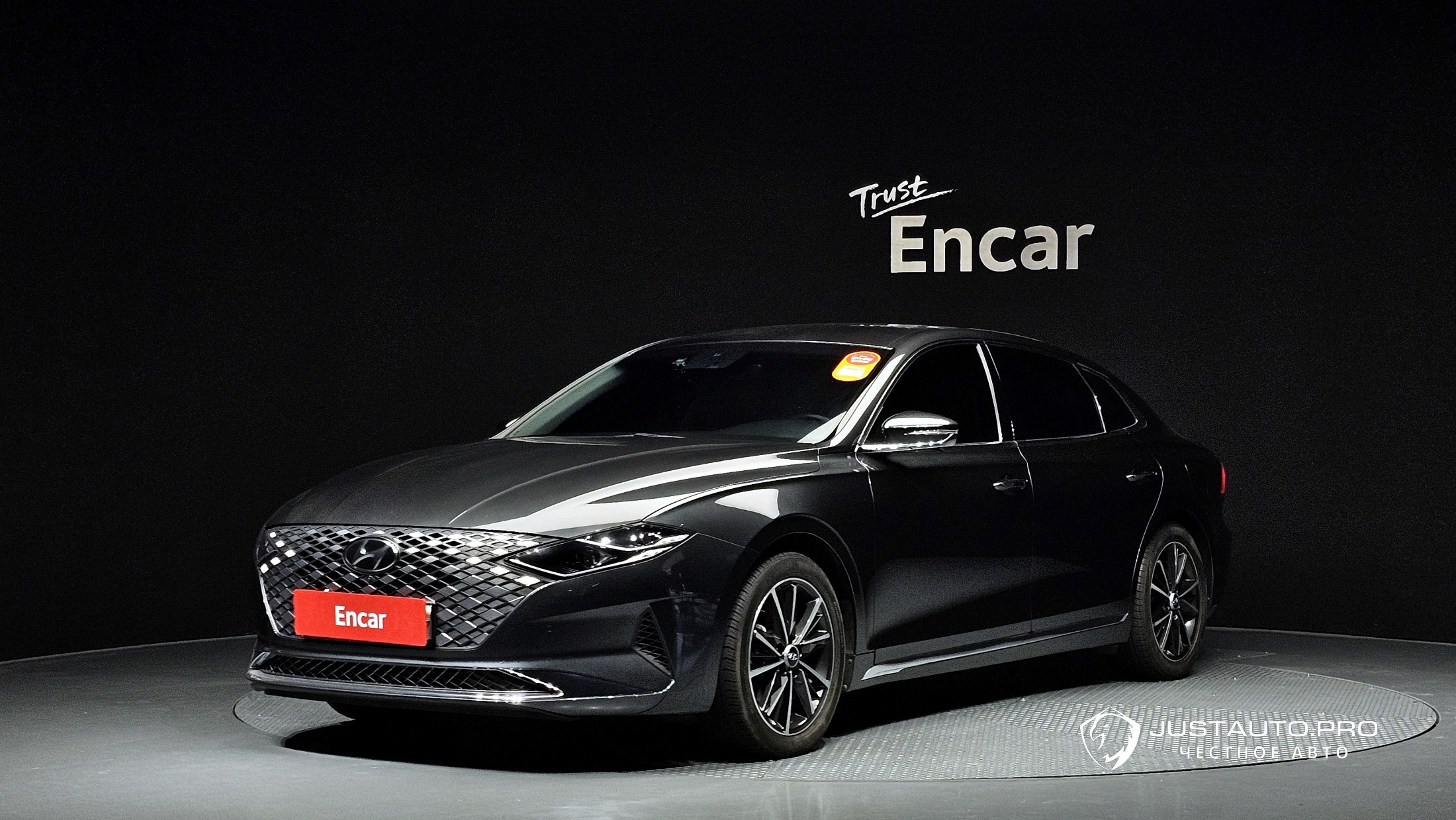 Автомобиль Hyundai Grandeur