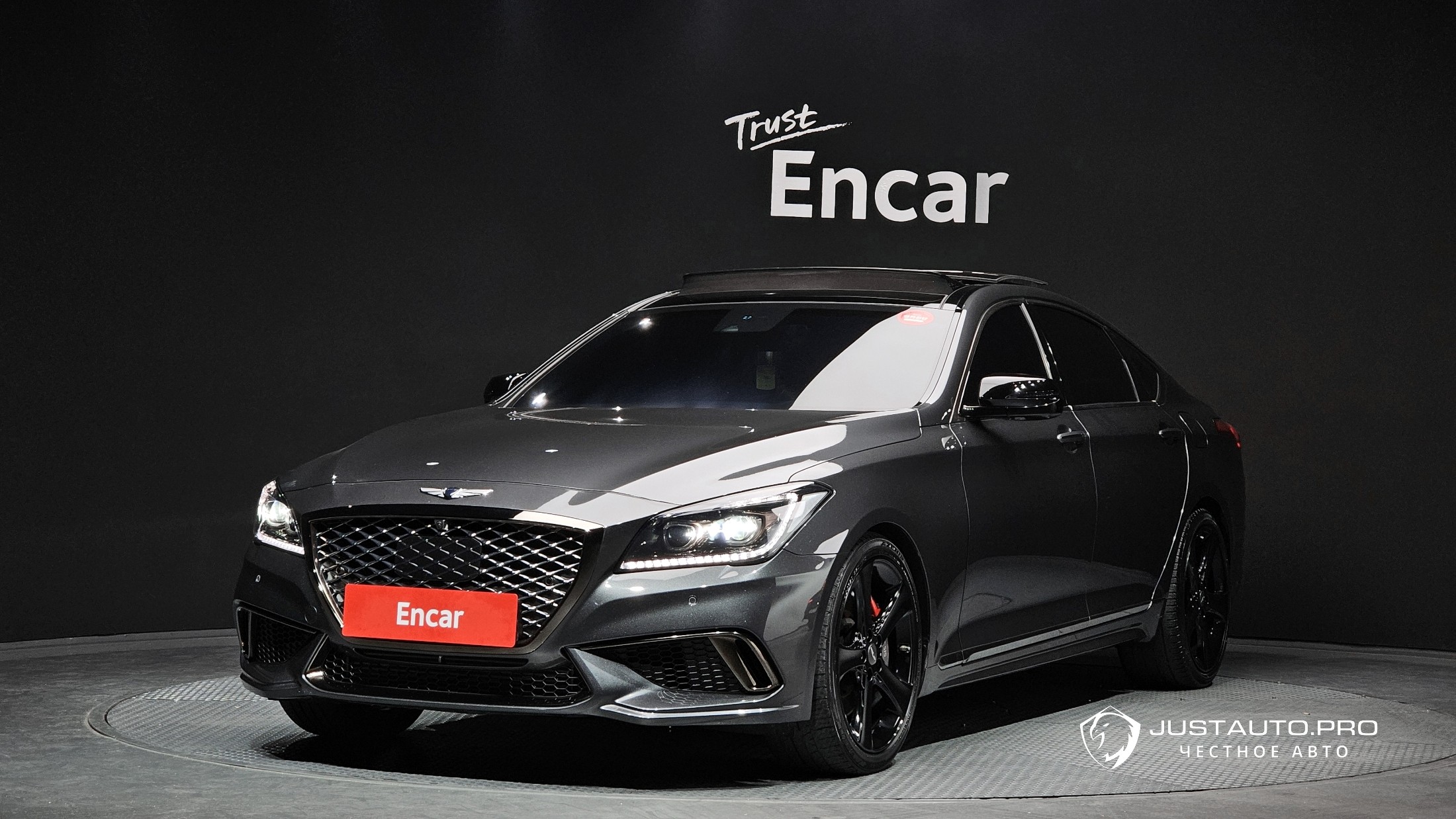 Автомобиль Genesis G80