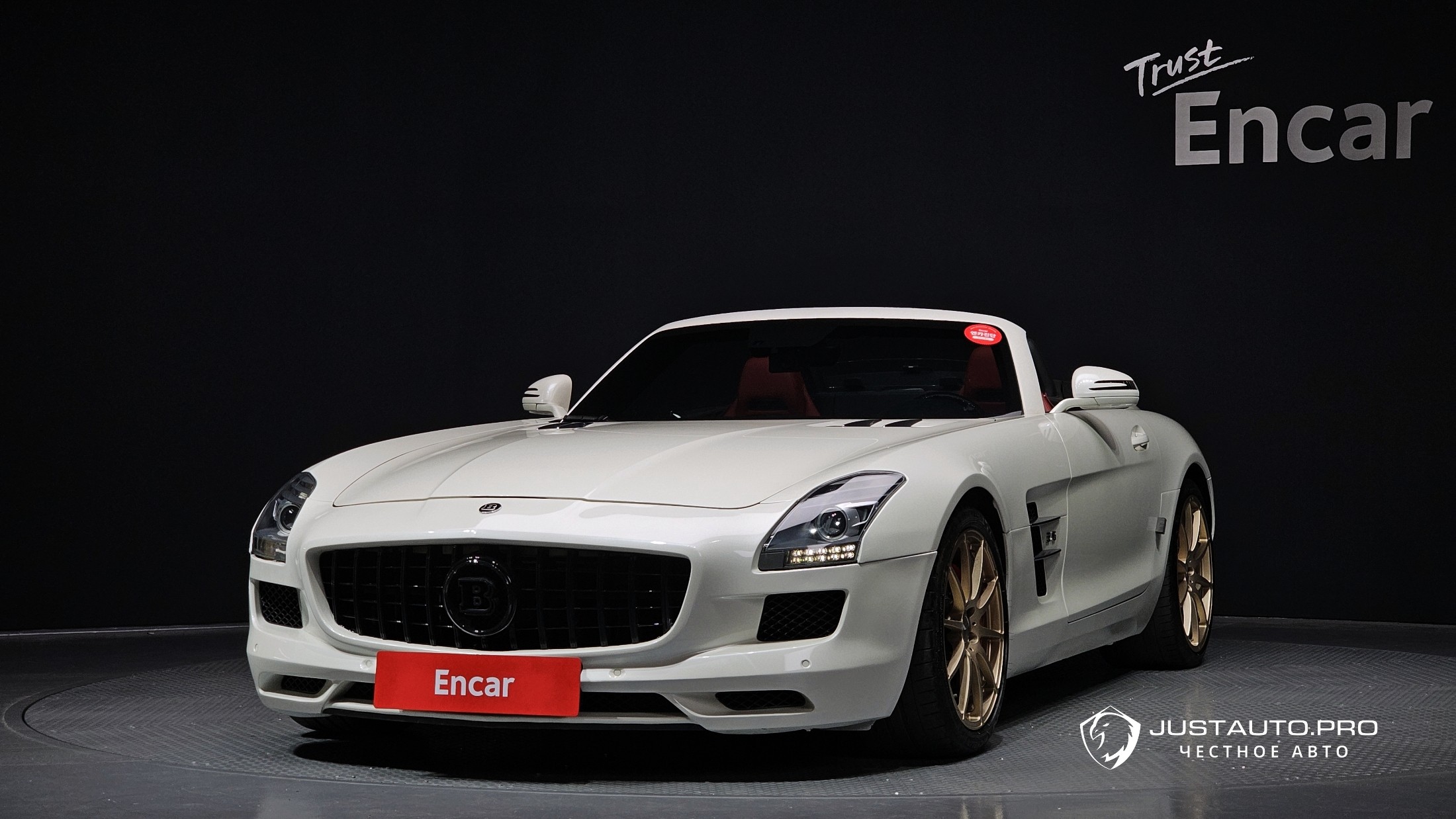 Автомобиль Mercedes-Benz SLS AMG