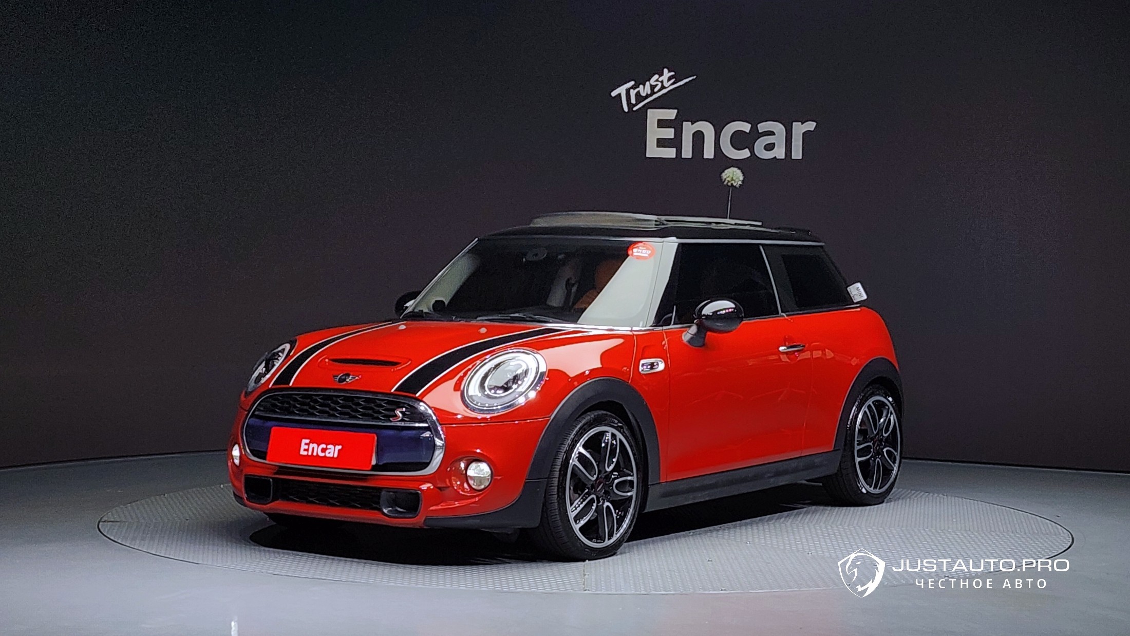 Автомобиль Mini Cooper