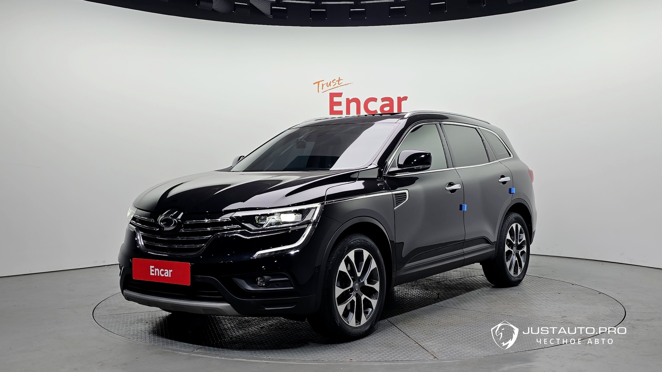 Автомобиль Renault-KoreaSamsung QM6