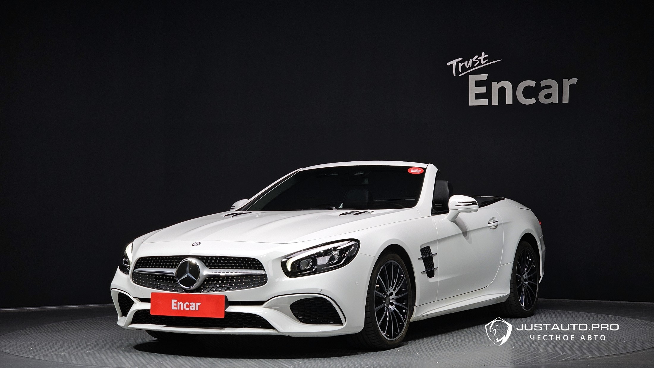 Автомобиль Mercedes-Benz SL-Class