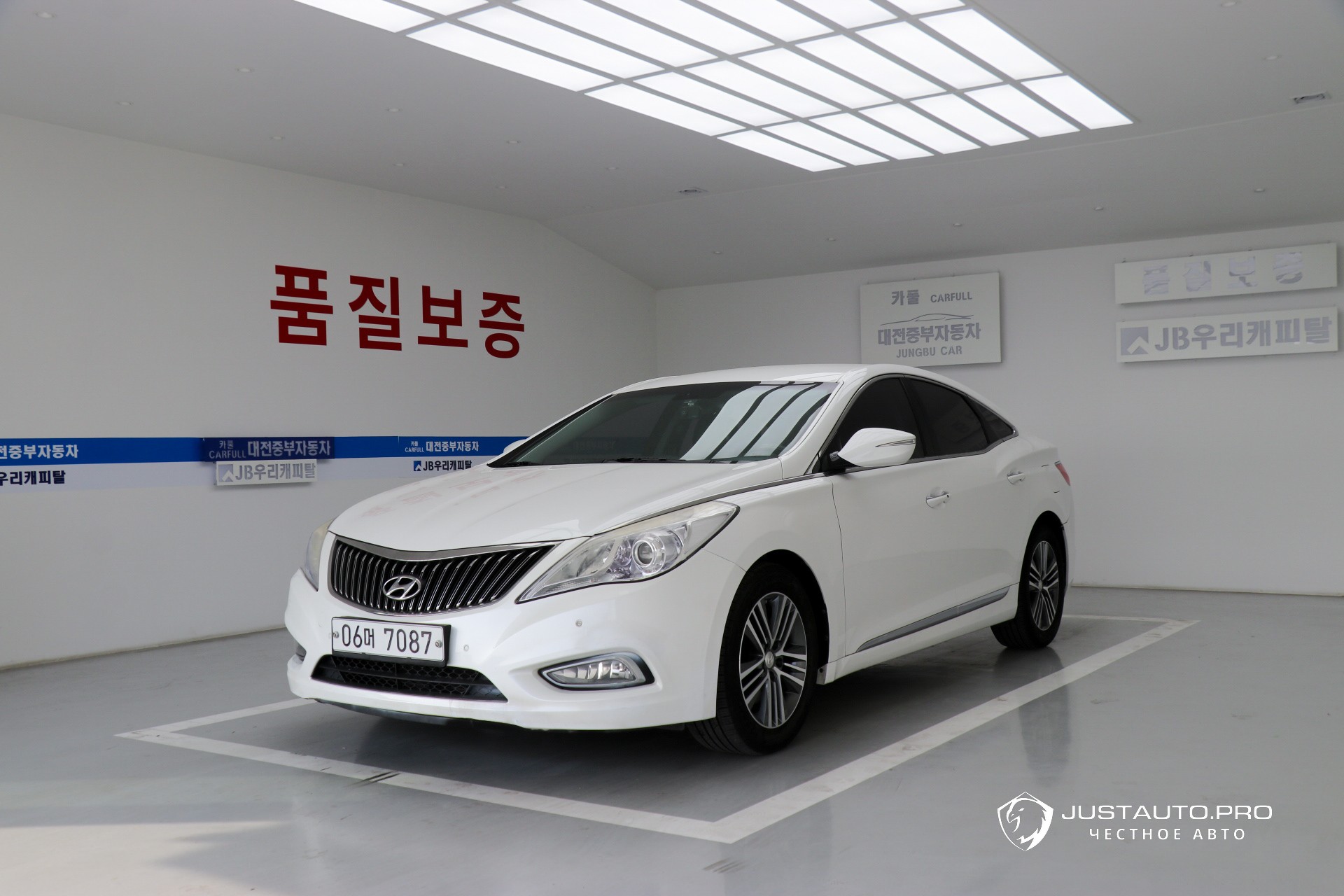 Автомобиль Hyundai Grandeur