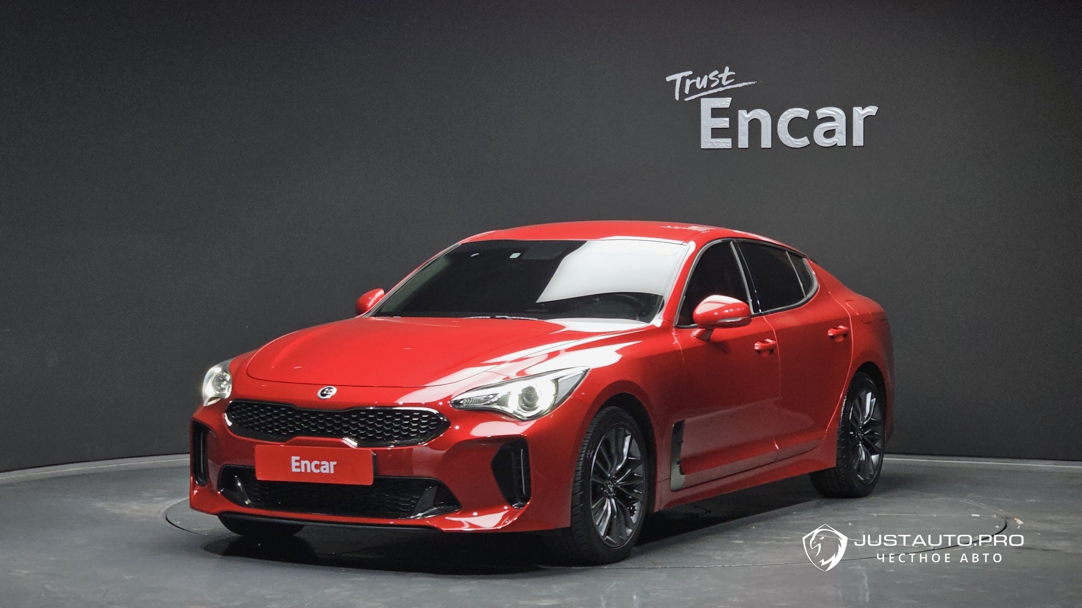 Автомобиль Kia Stinger