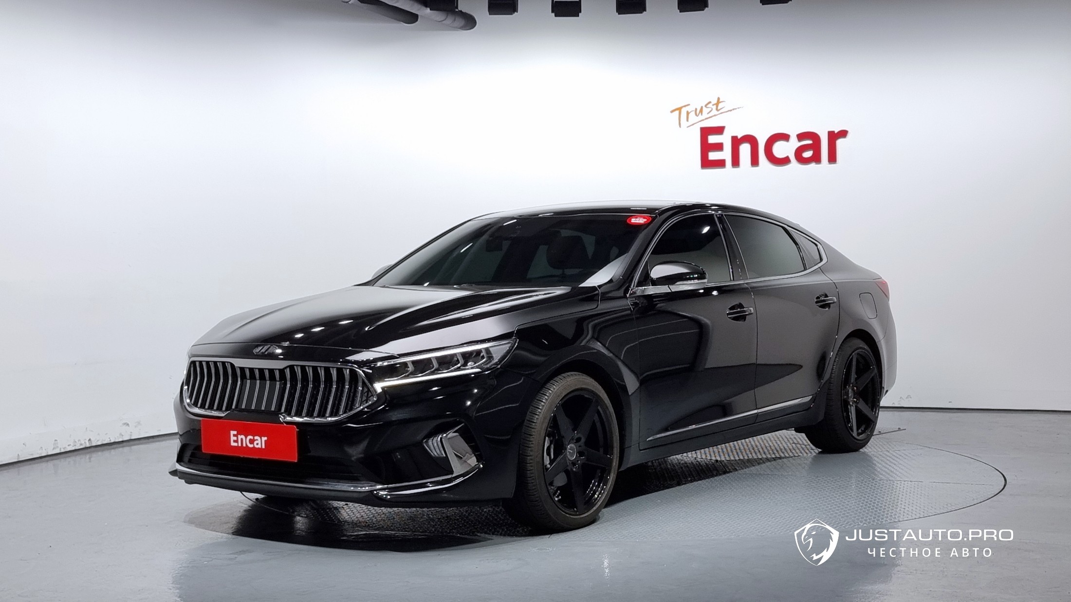 Автомобиль Kia K7
