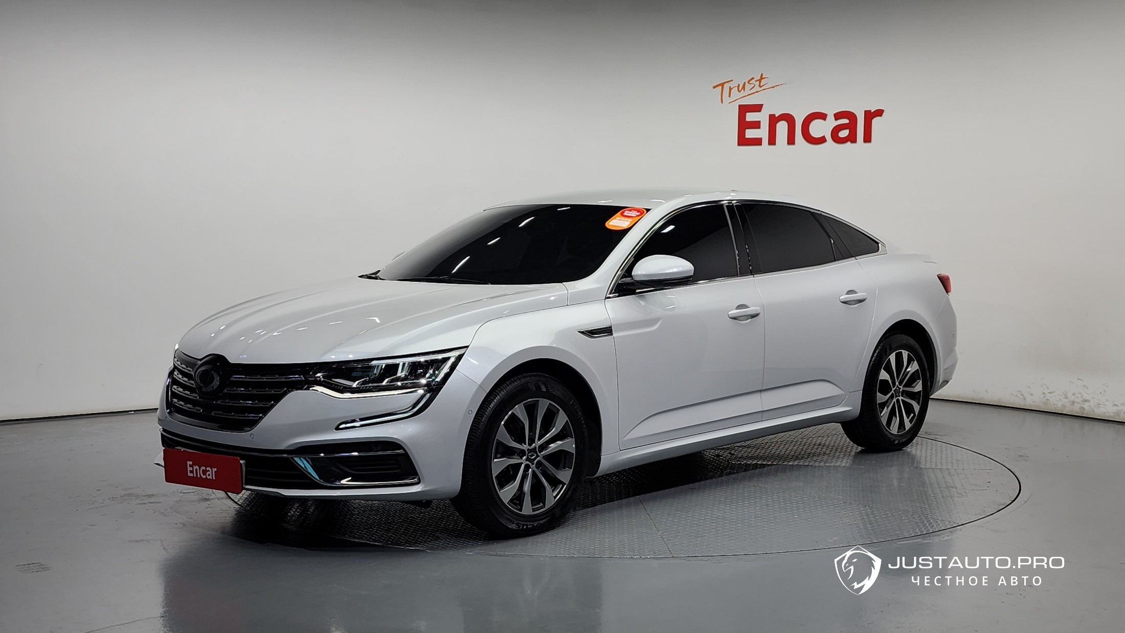 Автомобиль Renault-KoreaSamsung SM6