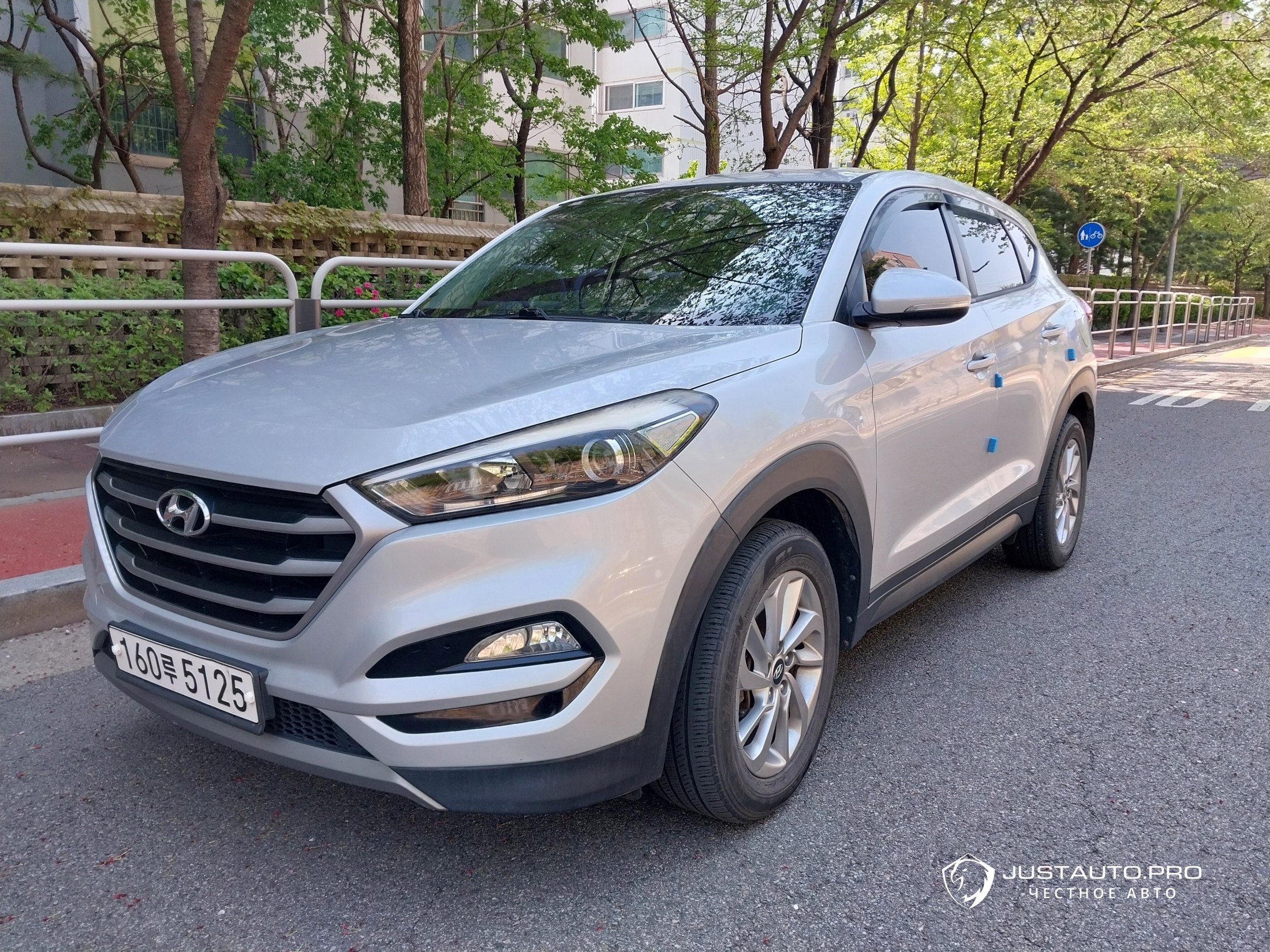Автомобиль Hyundai Tucson