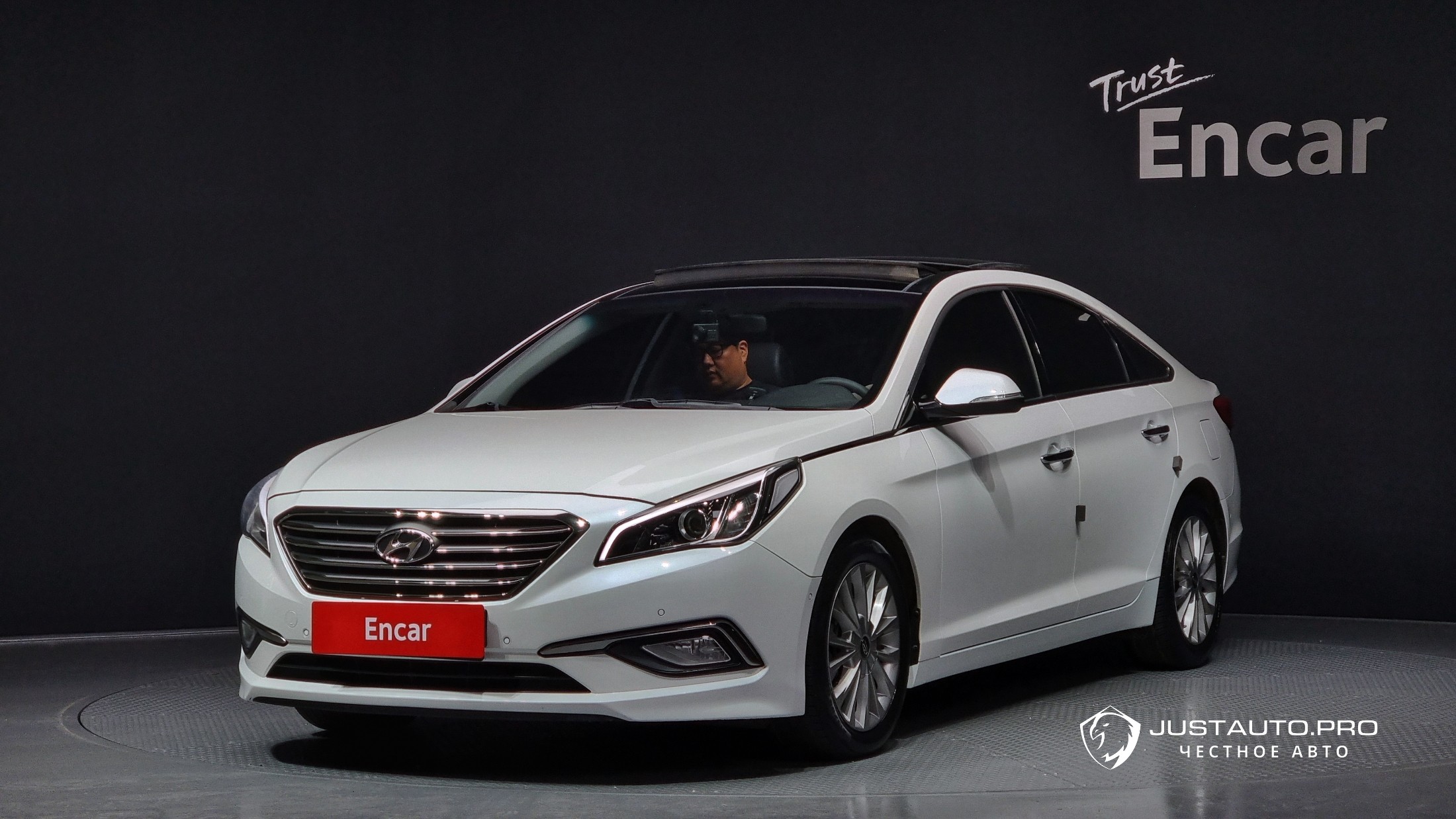 Автомобиль Hyundai Sonata