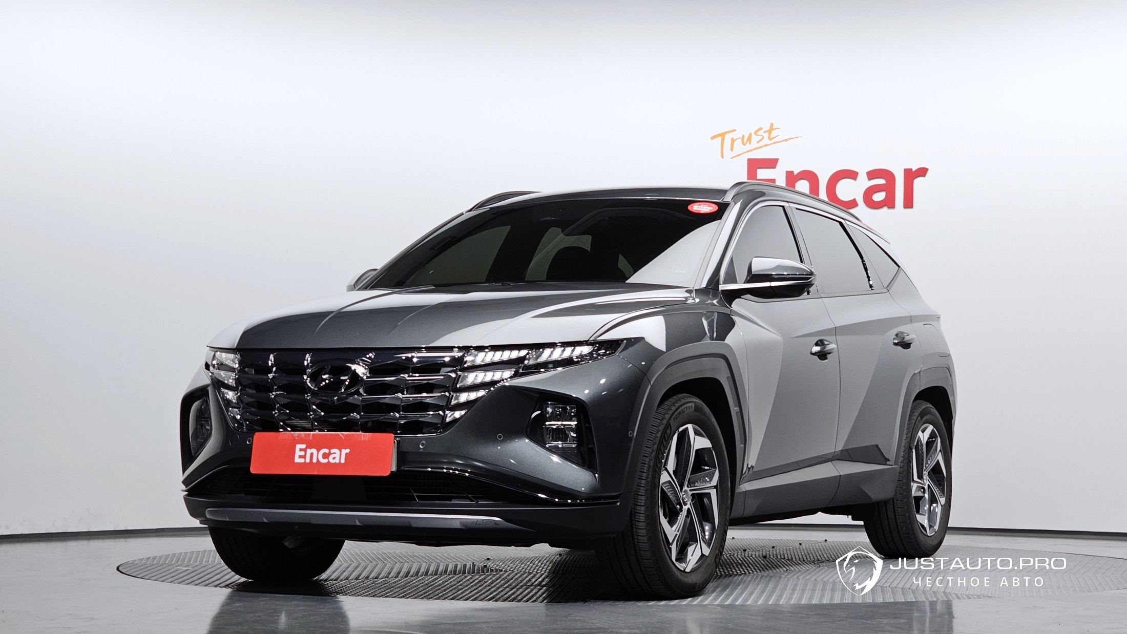 Автомобиль Hyundai Tucson