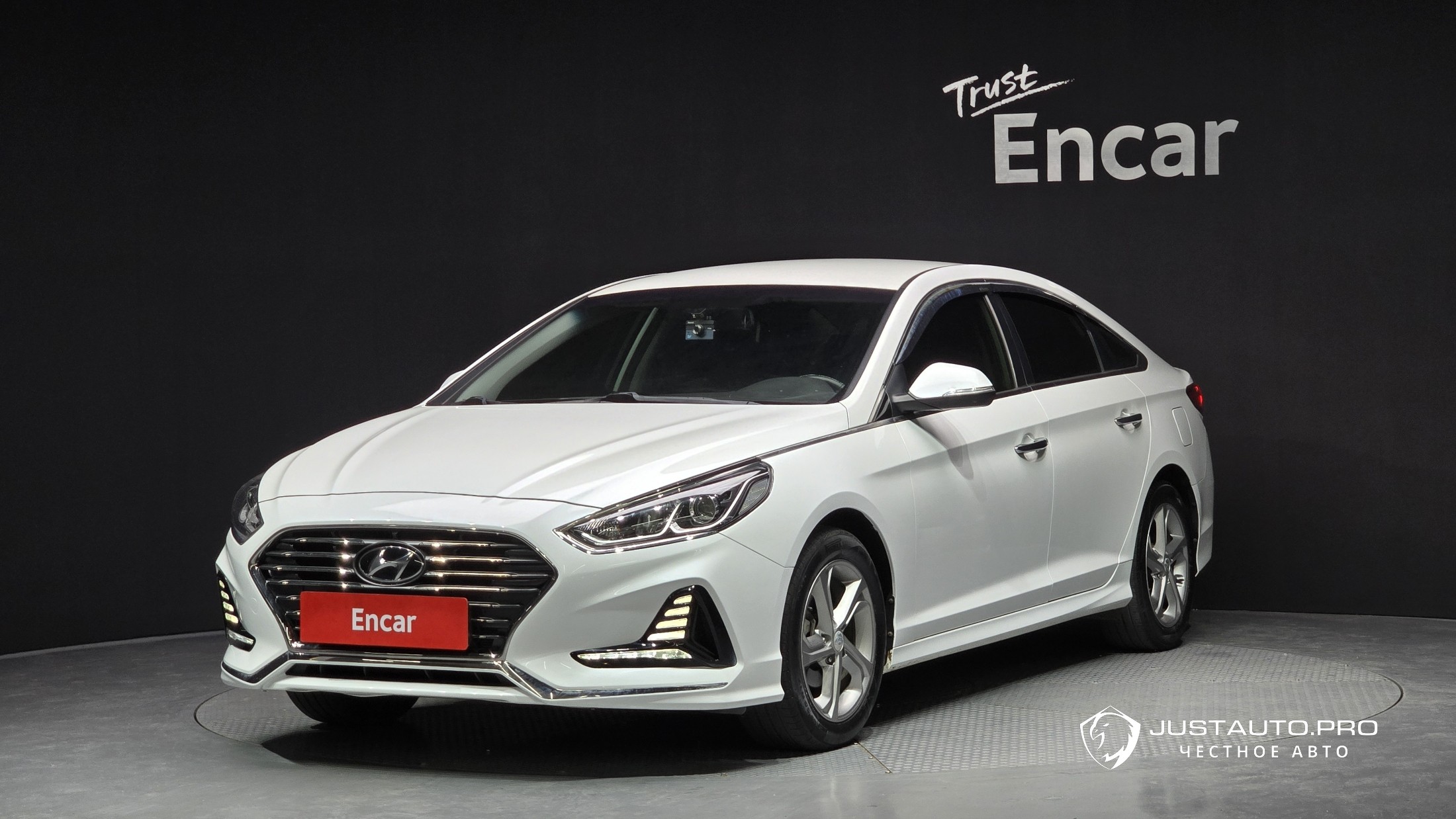 Автомобиль Hyundai Sonata