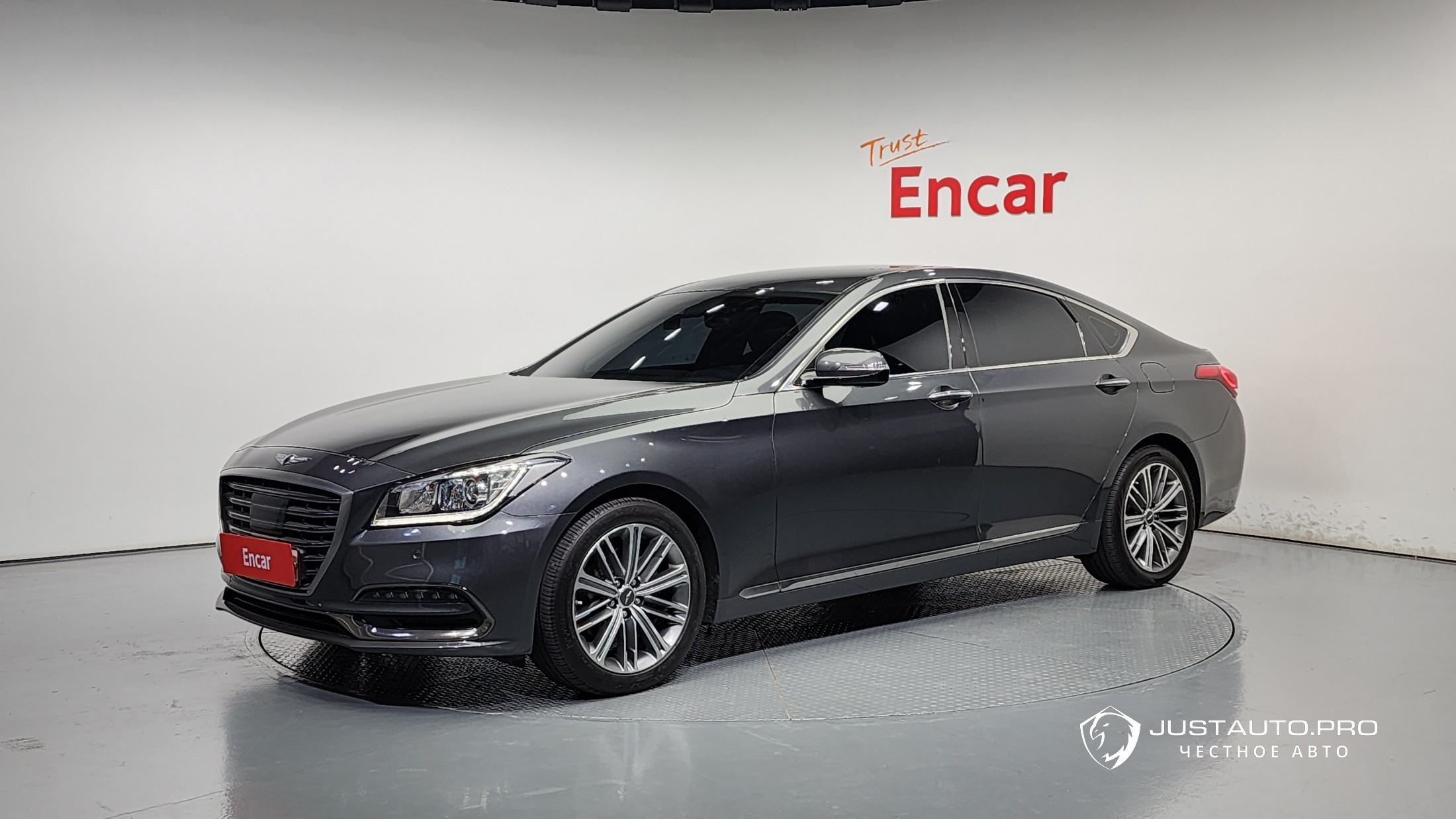 Автомобиль Genesis G80