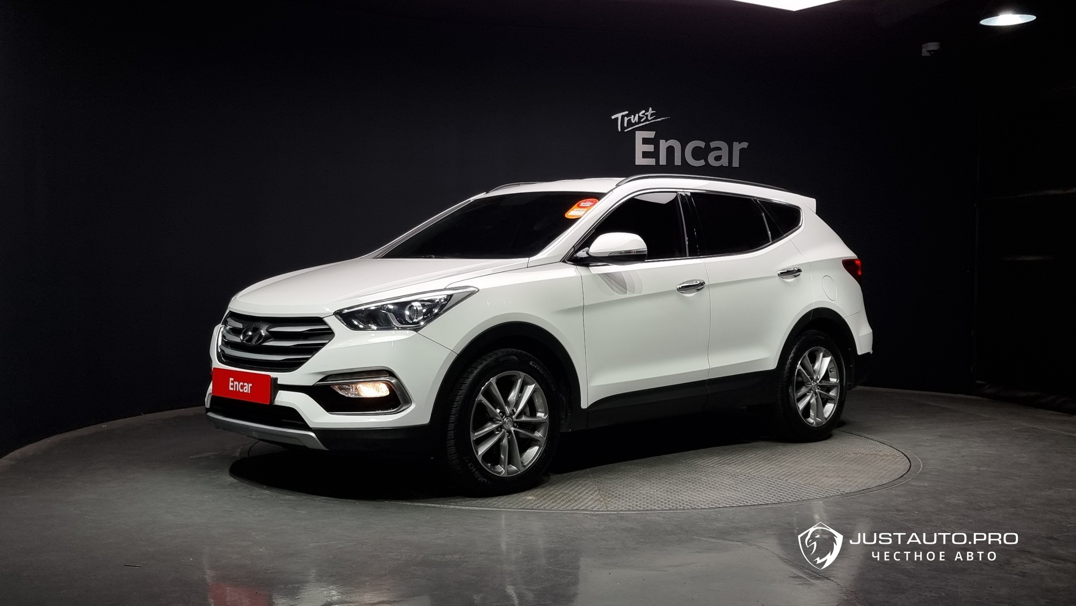 Автомобиль Hyundai Santafe