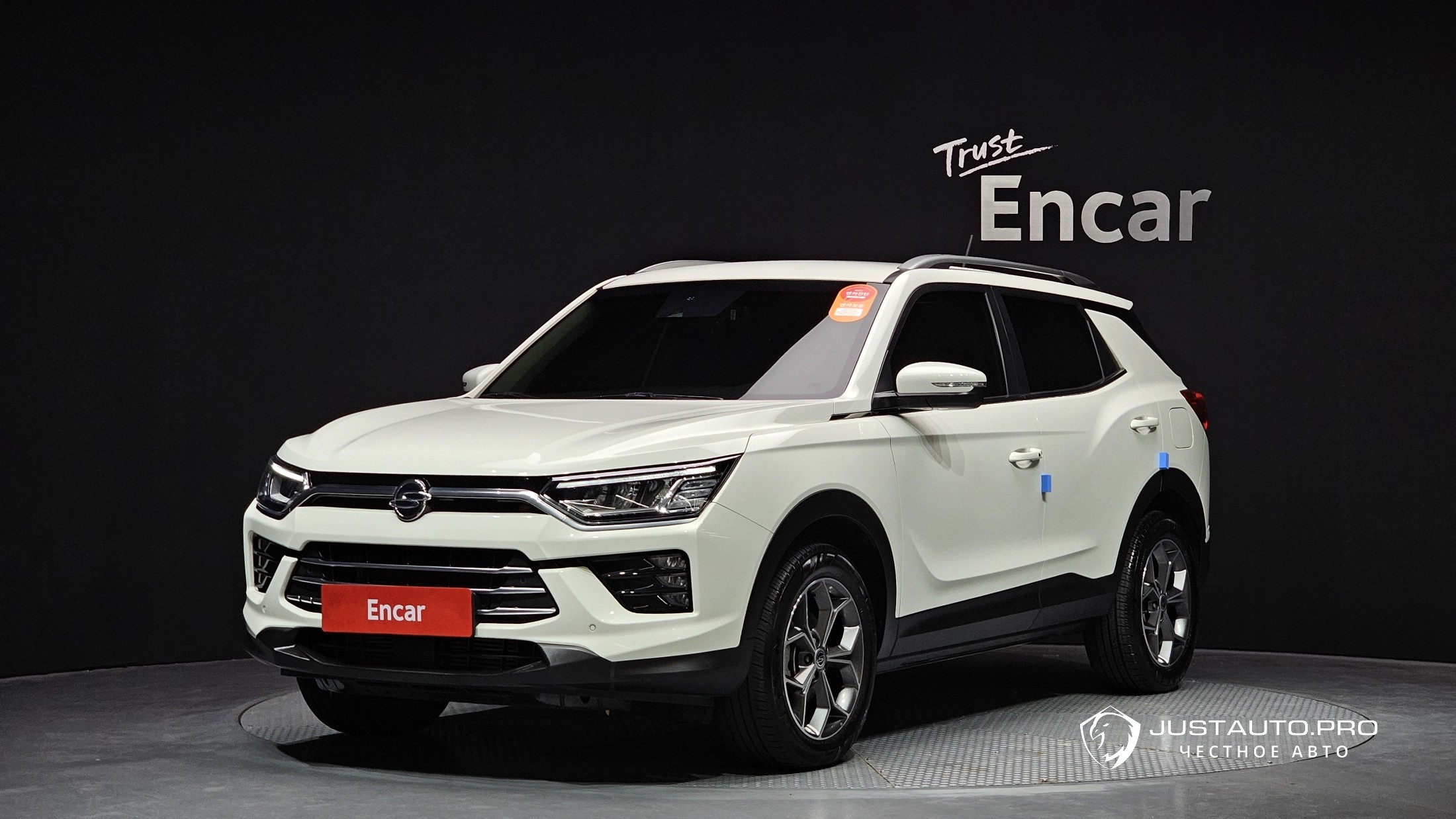 Автомобиль KG_Mobility_Ssangyong KORANDO