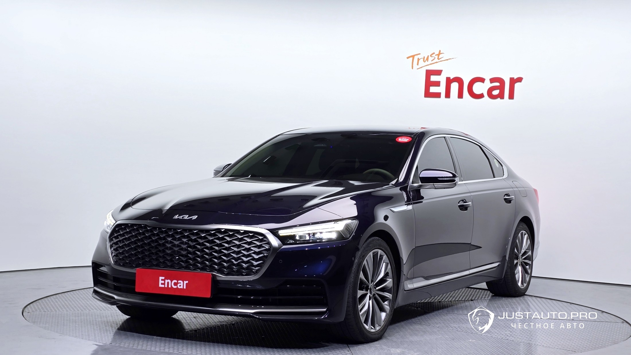 Автомобиль Kia K9