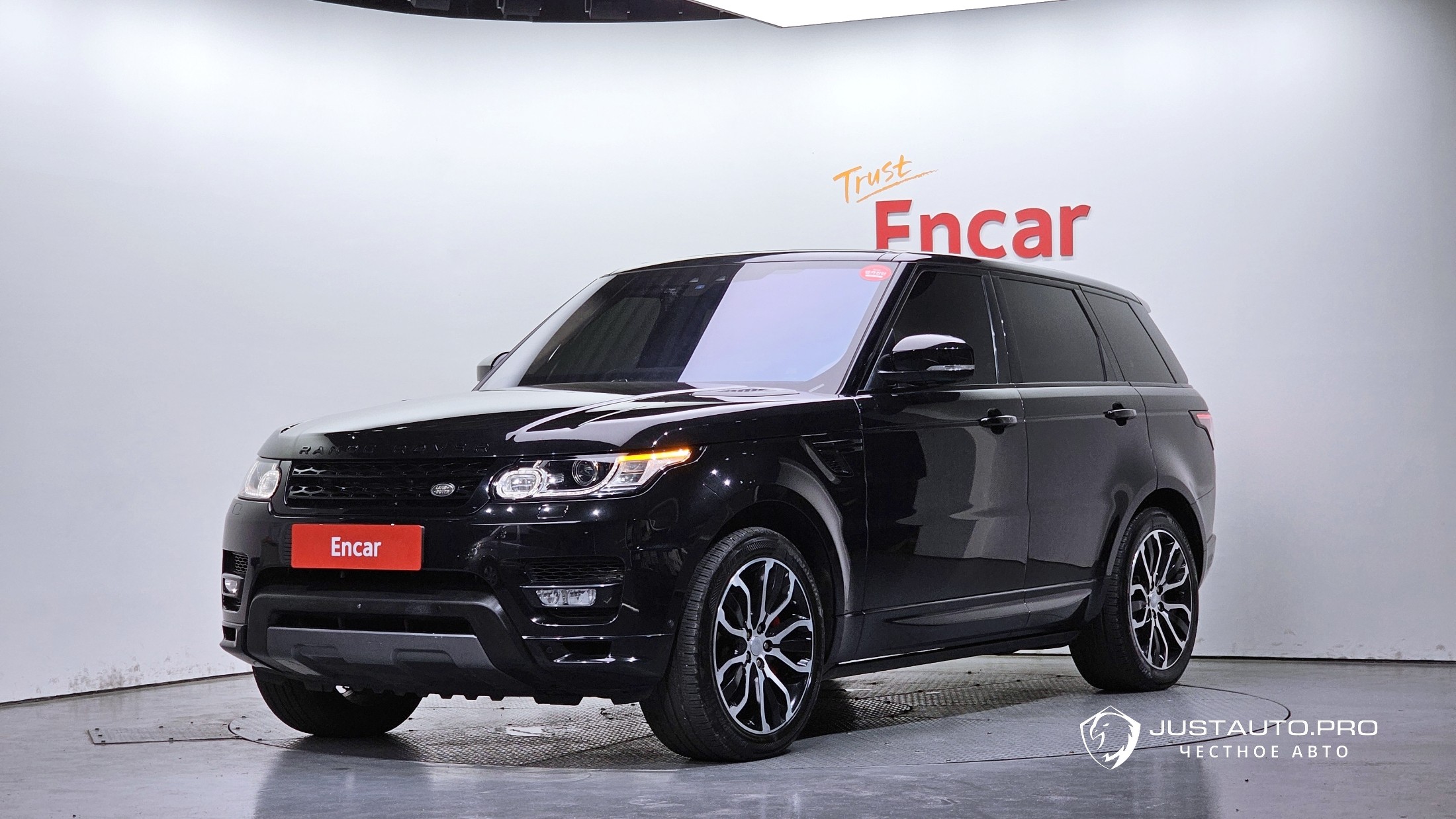 Автомобиль Land Rover Range Rover Sport