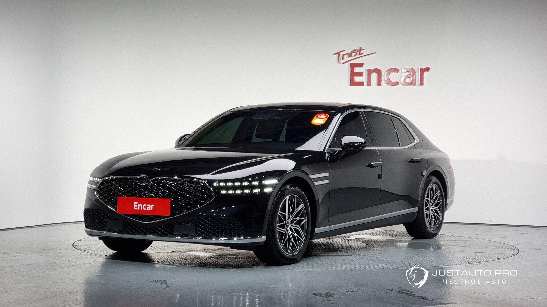 Автомобиль Genesis G90