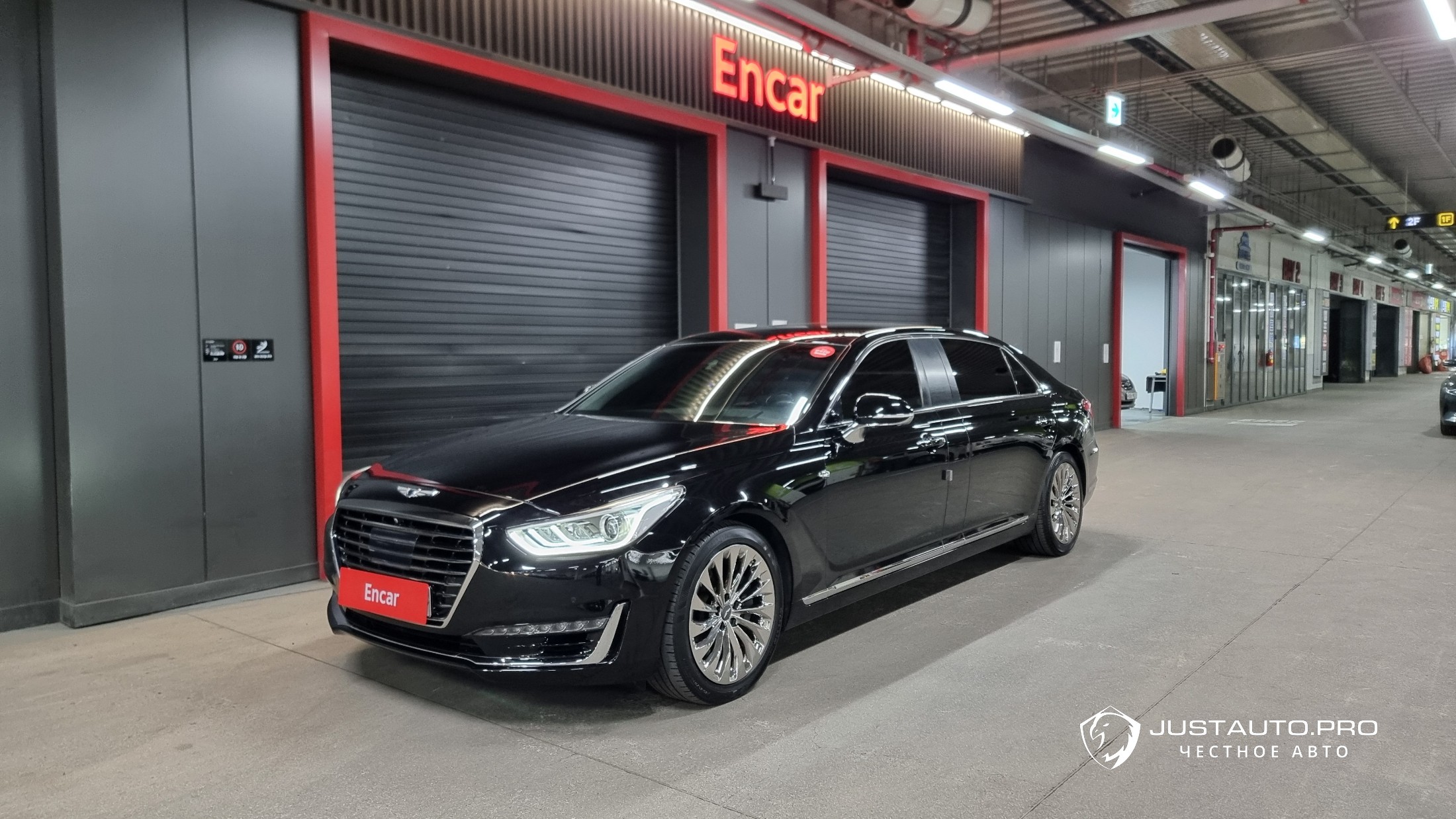 Автомобиль Genesis EQ900