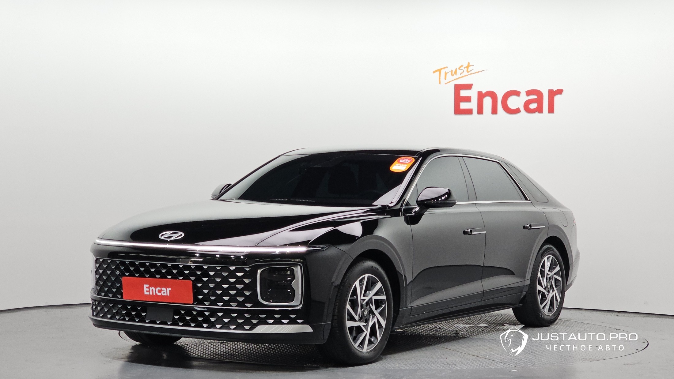 Автомобиль Hyundai Grandeur