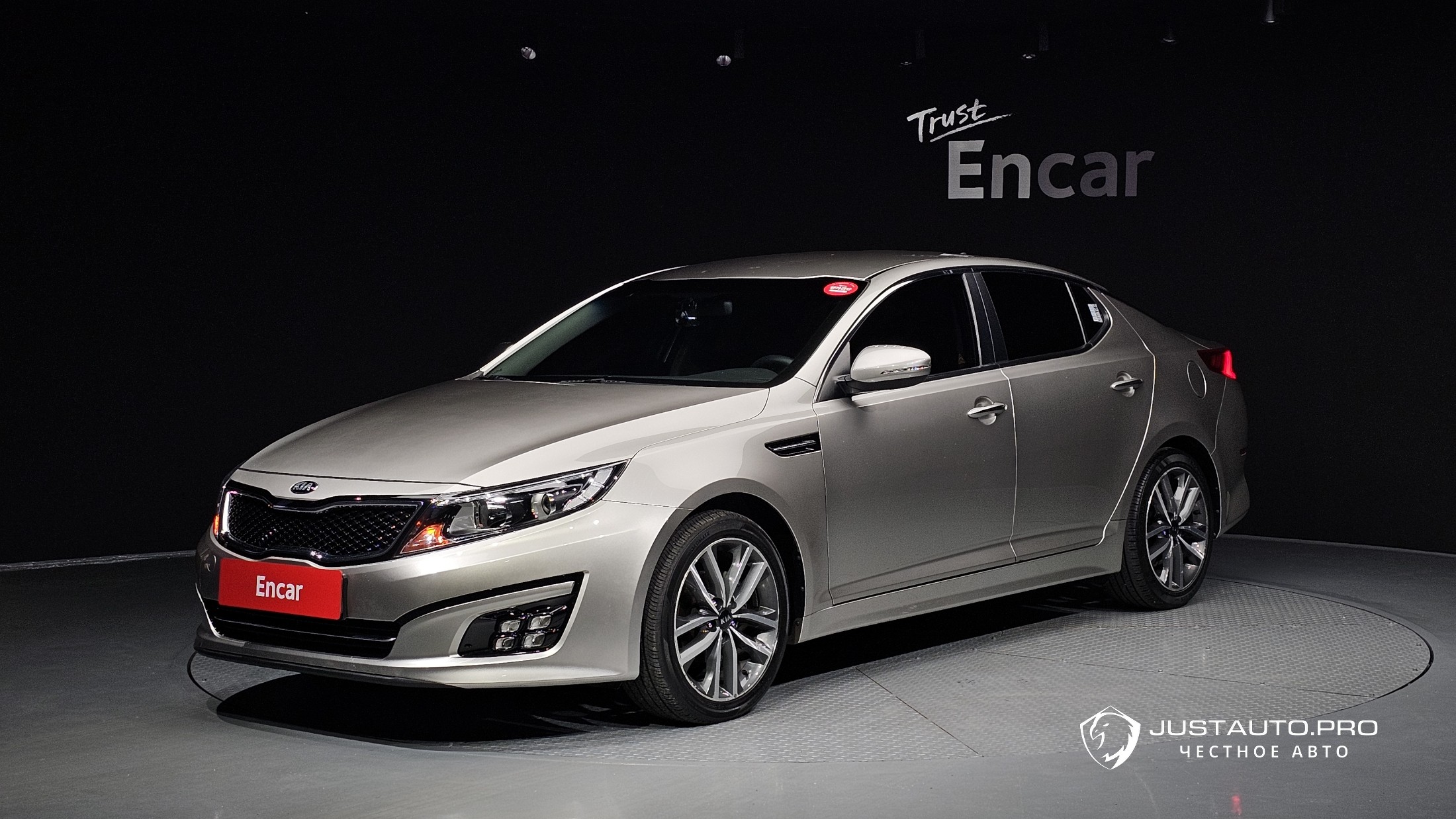 Автомобиль Kia K5