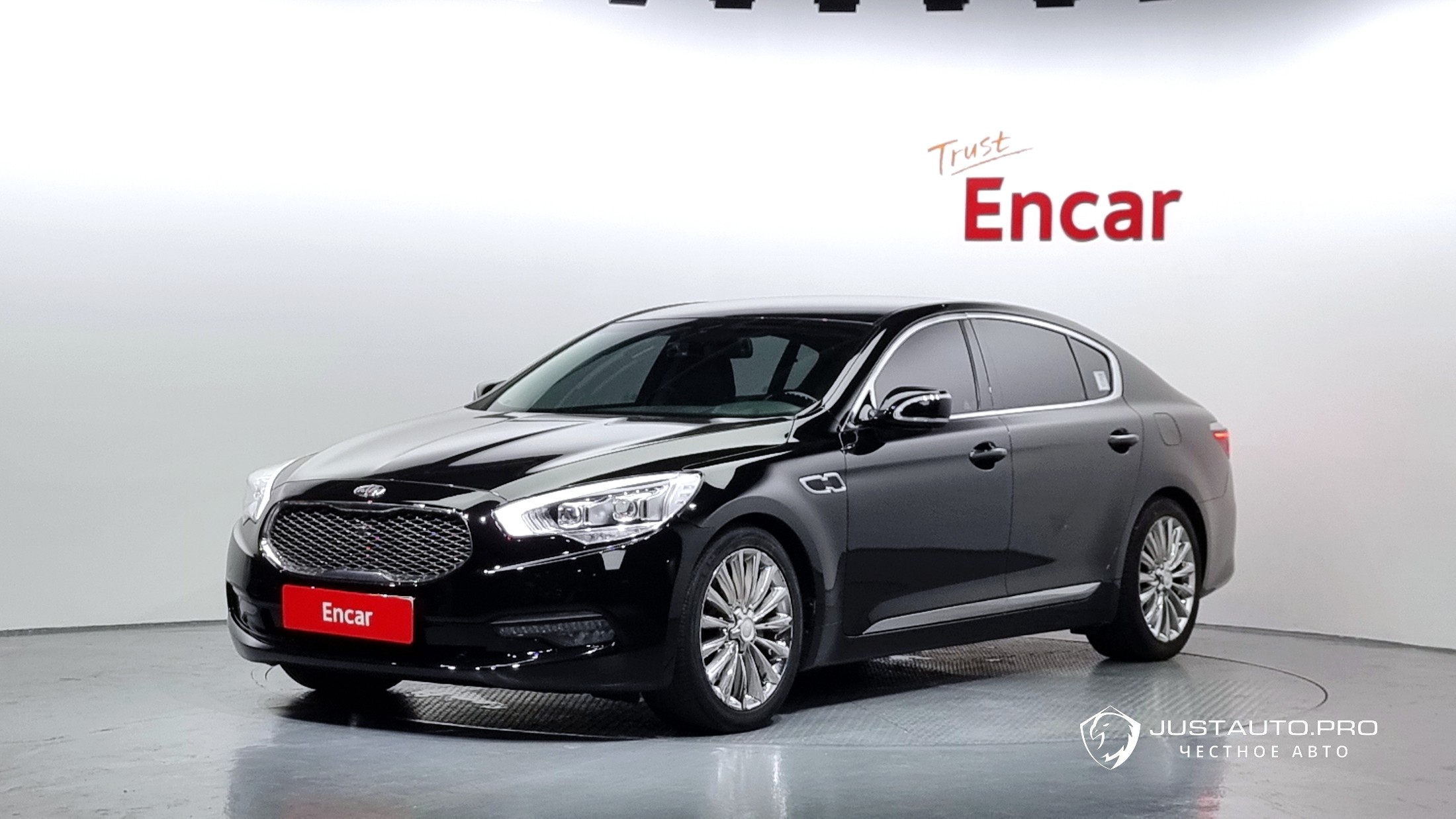 Автомобиль Kia K9