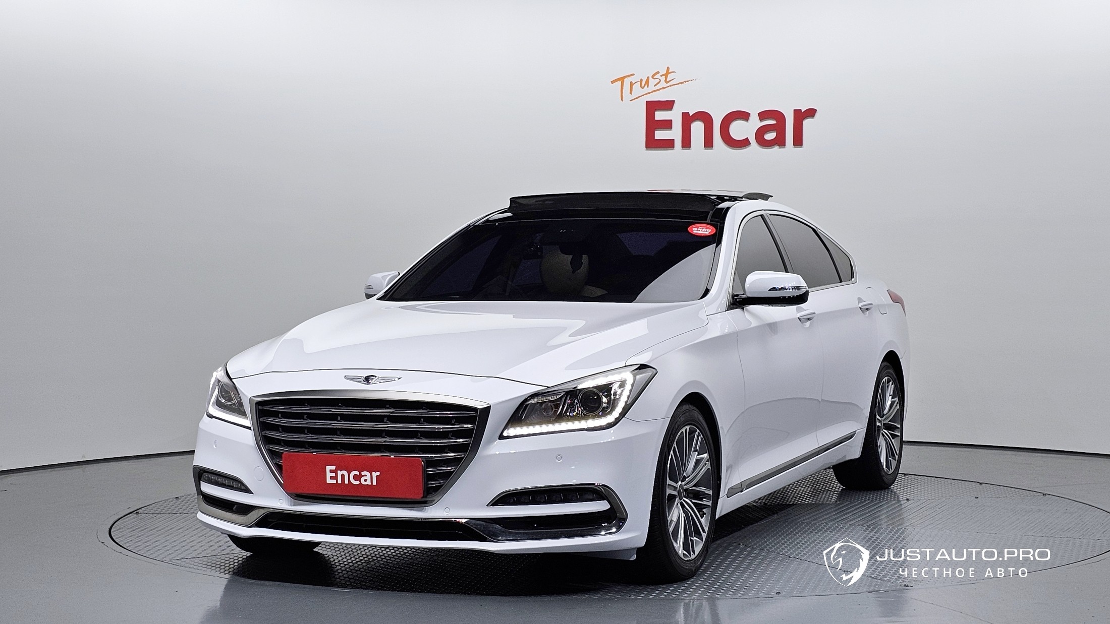 Автомобиль Genesis G80