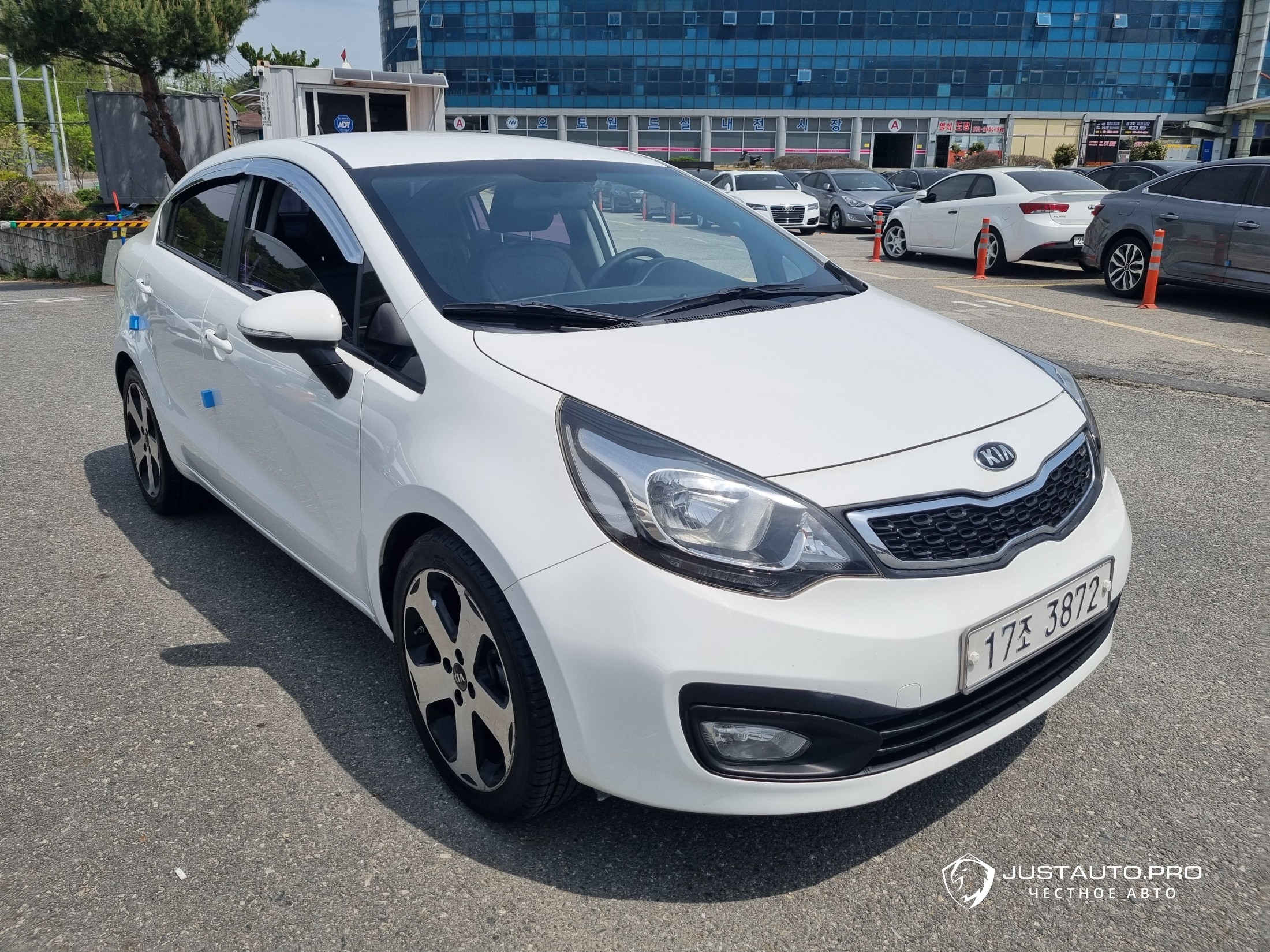 Автомобиль Kia pride