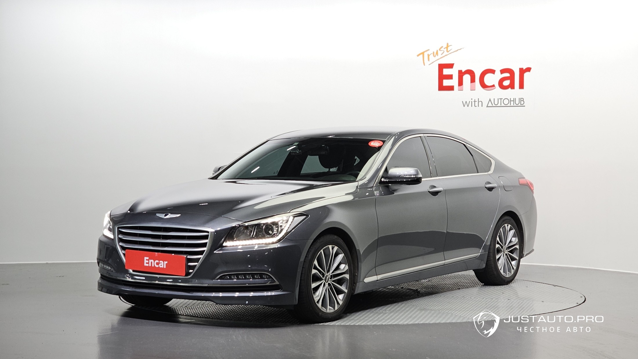 Автомобиль Hyundai Genesis