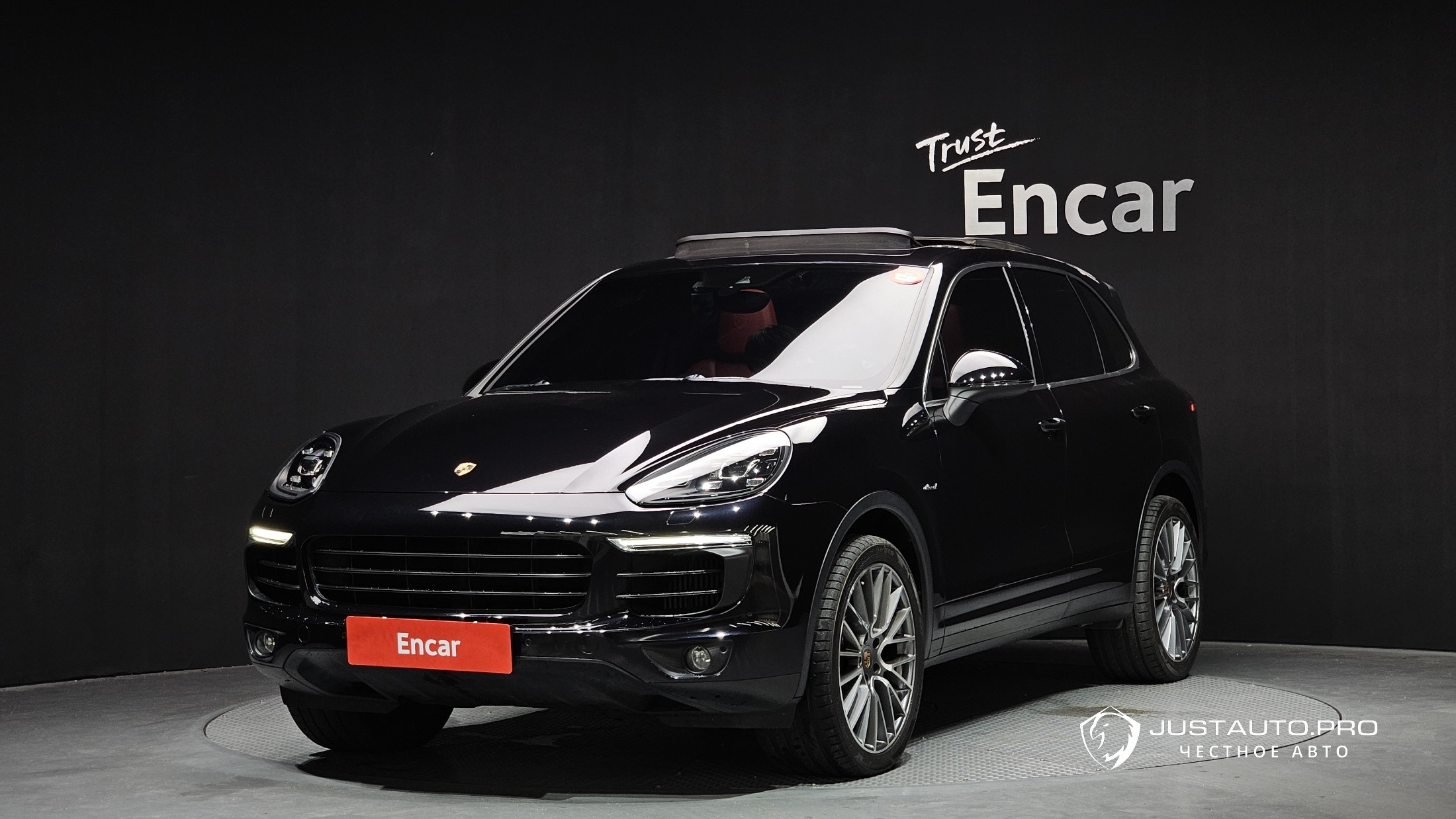 Автомобиль Porsche Cayenne
