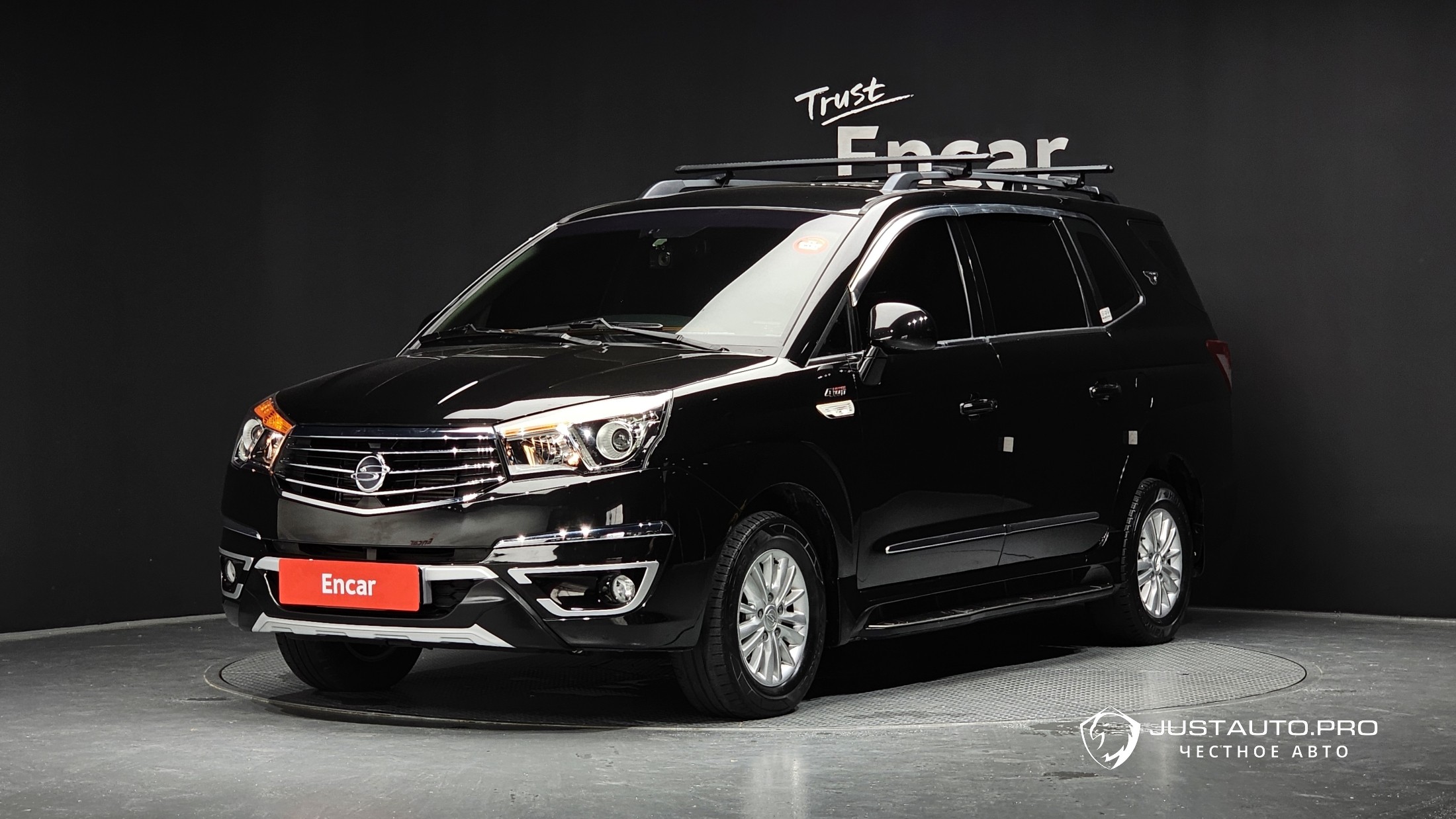 Автомобиль KG_Mobility_Ssangyong KORANDO