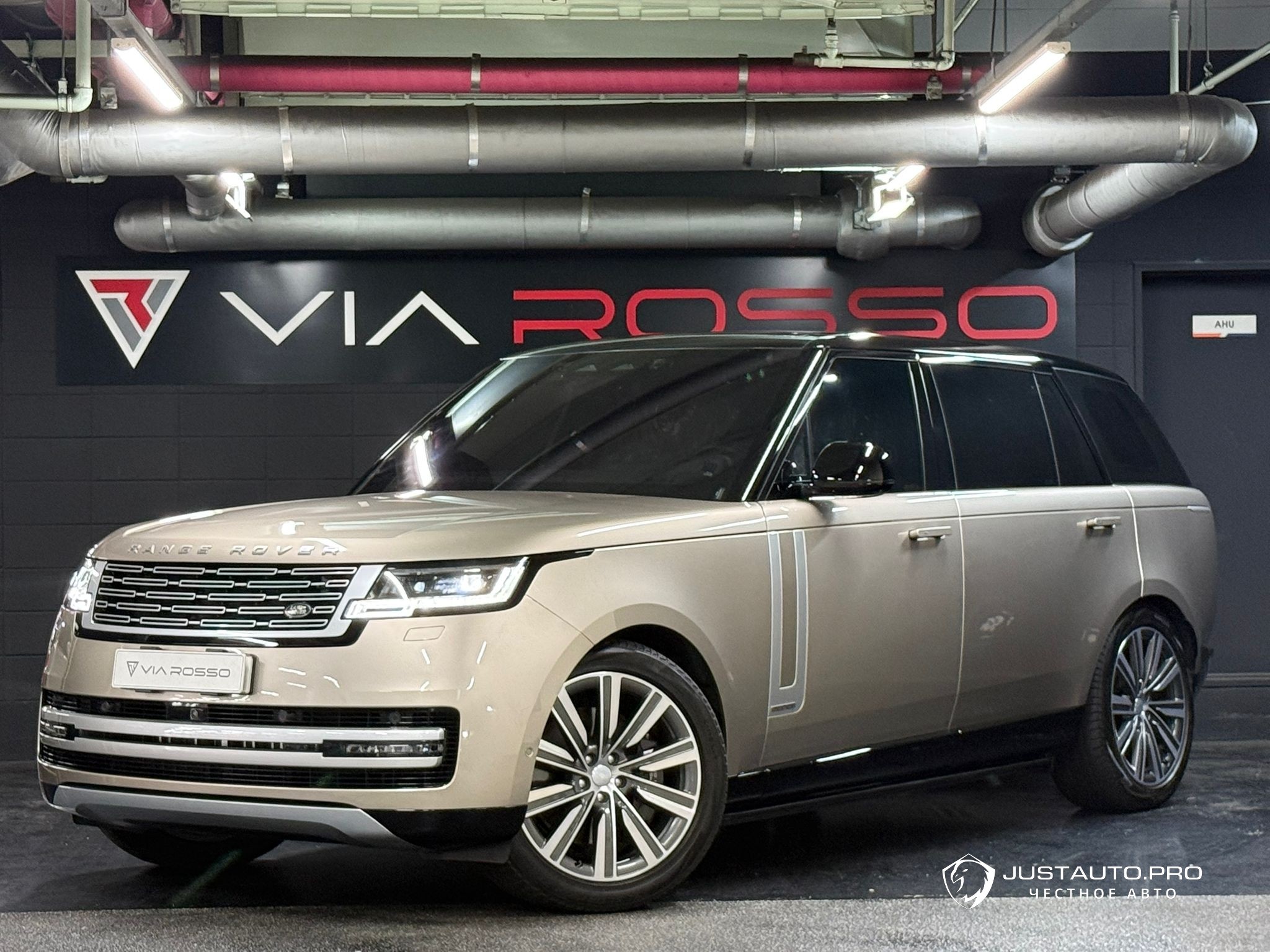 Автомобиль Land Rover Range Rover