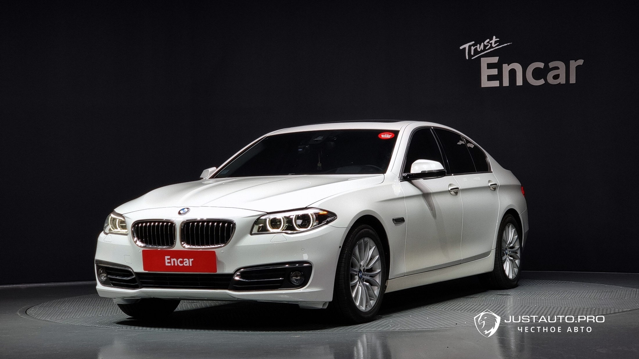 Автомобиль BMW 5-Series